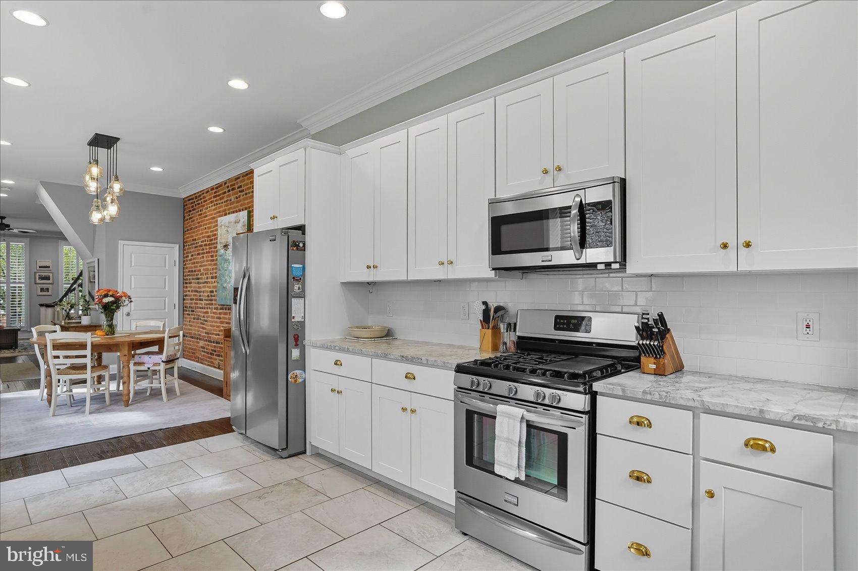 UPPER FELLS POINT - Residential