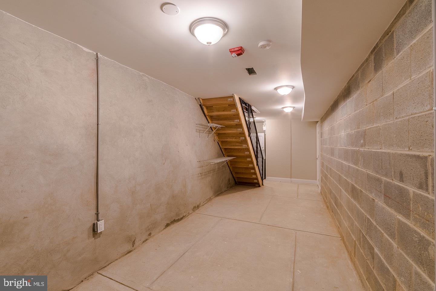 EAST PASSYUNK CROSSING - Residential Lease