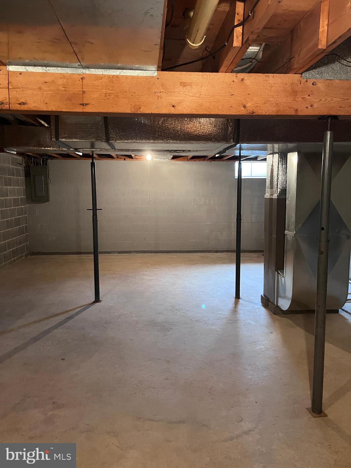 COLDBROOK - Residential