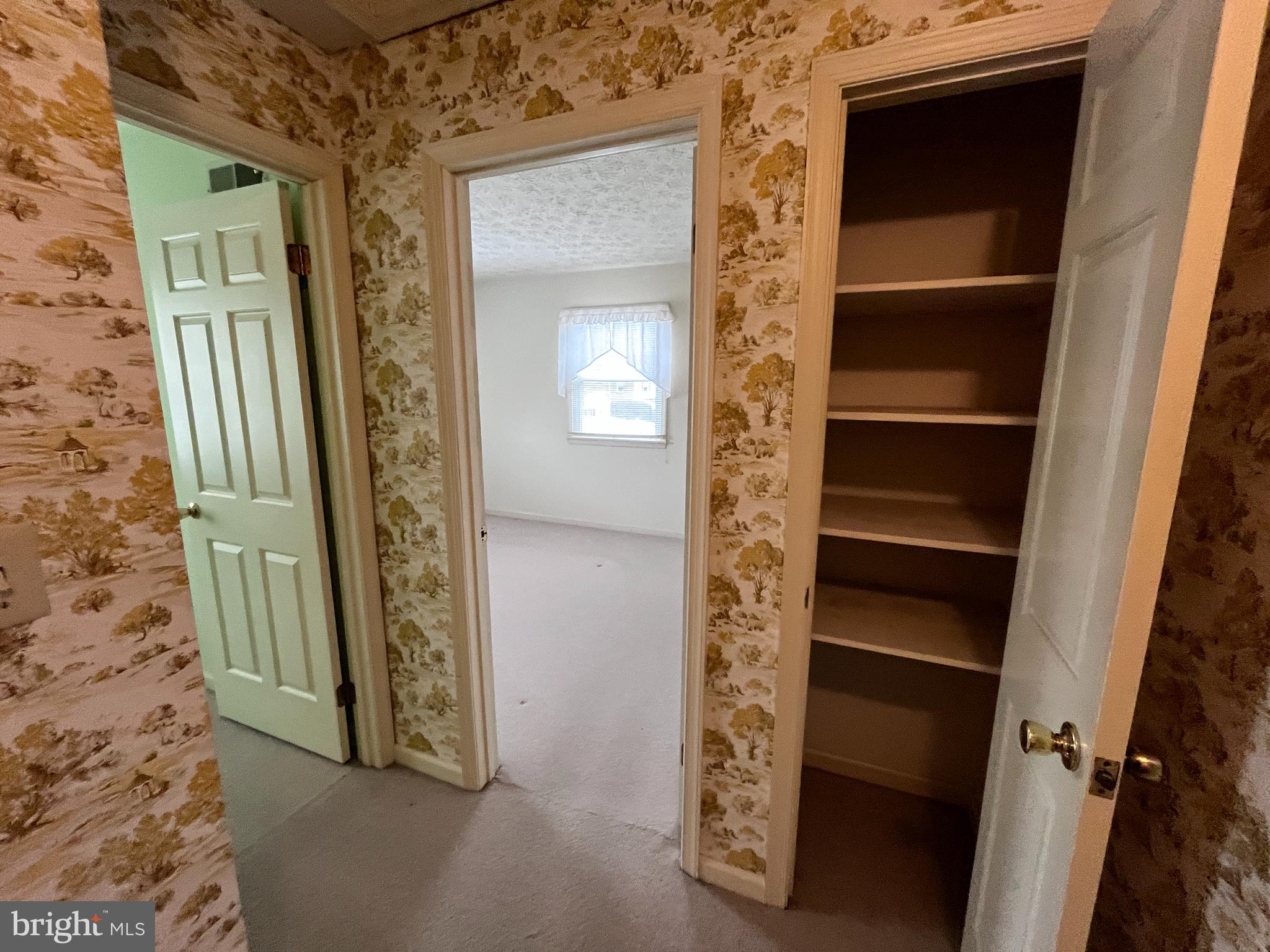 COLDBROOK - Residential