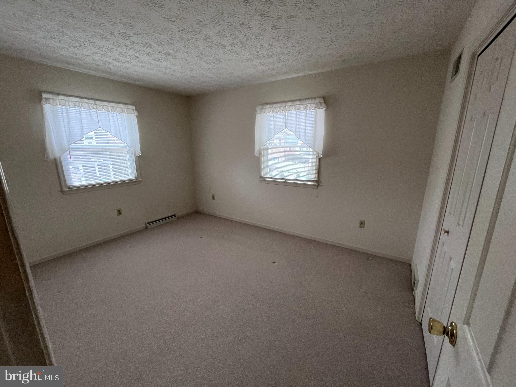 COLDBROOK - Residential