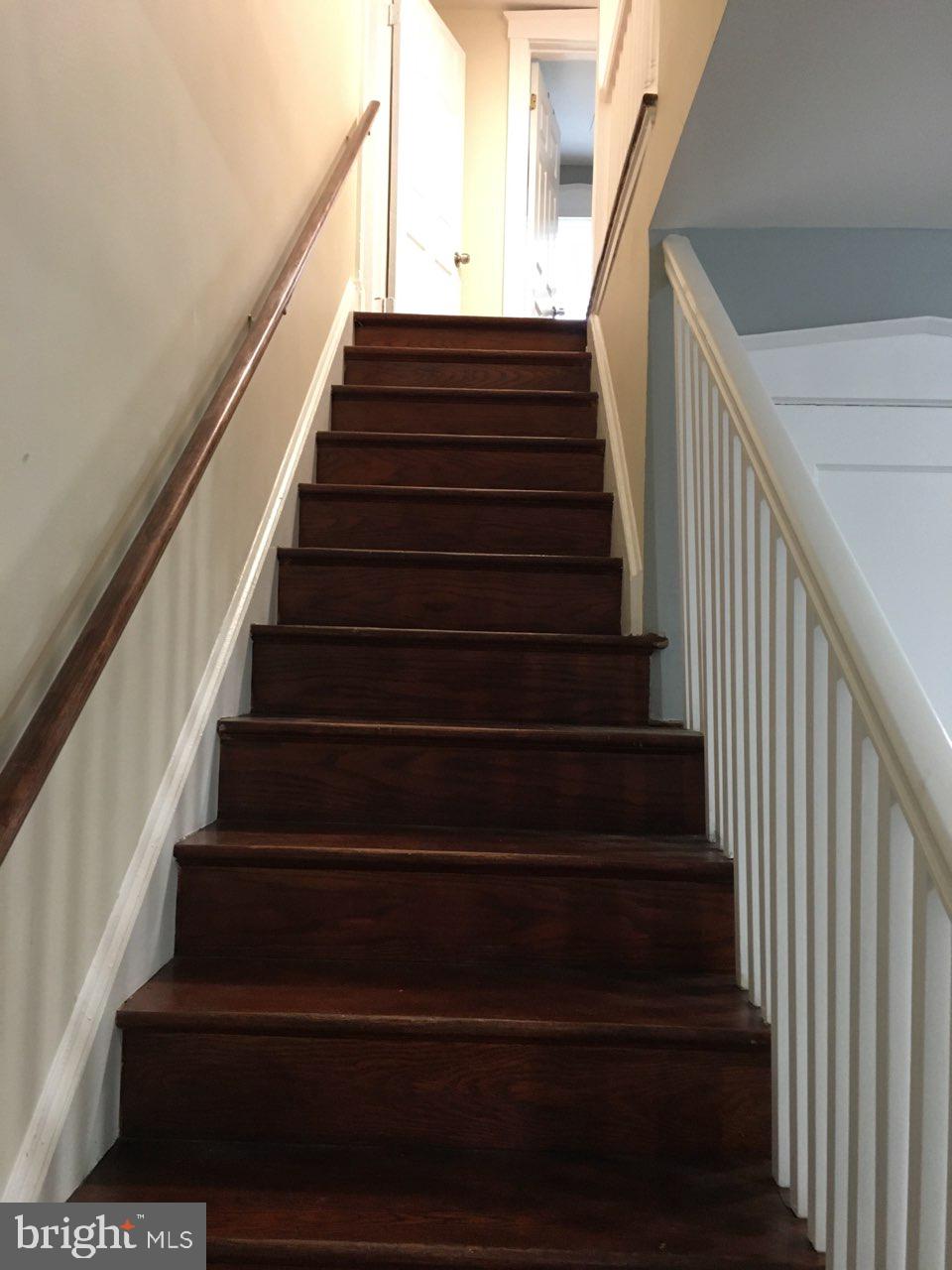 BERWYN - Residential Lease