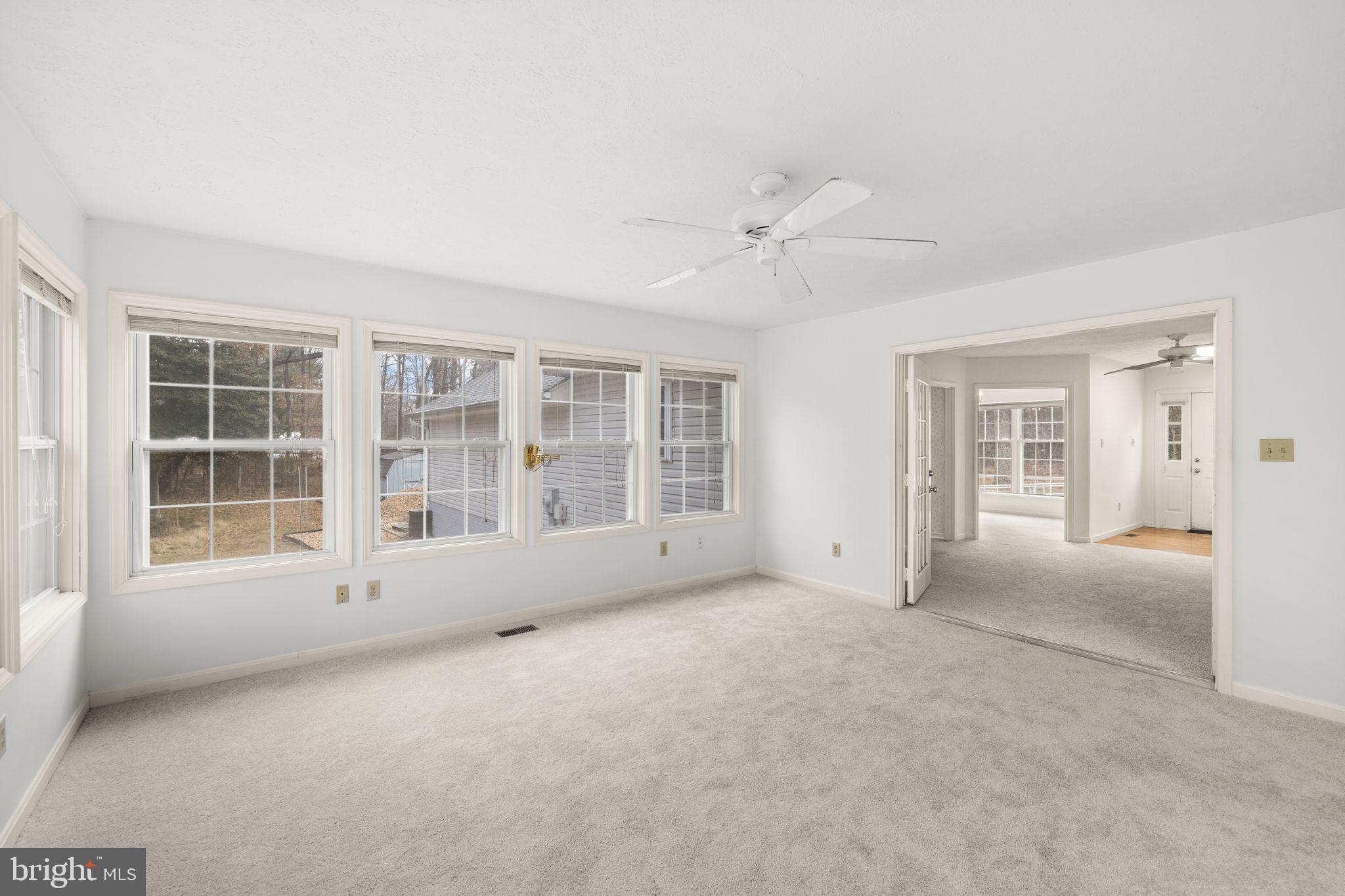 INDEPENDENCE SHORES - Residential