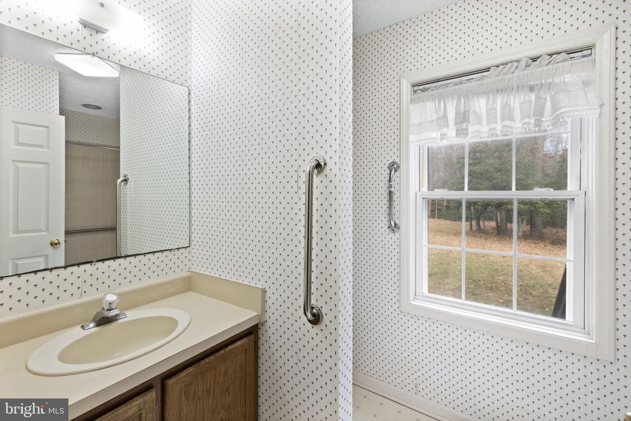 INDEPENDENCE SHORES - Residential