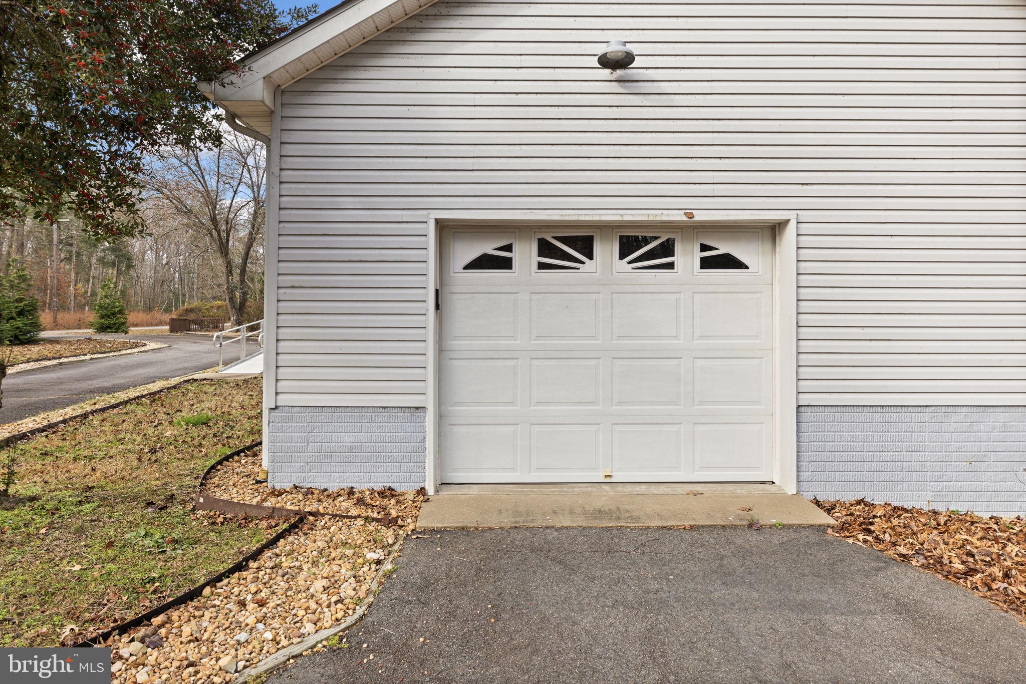 INDEPENDENCE SHORES - Residential