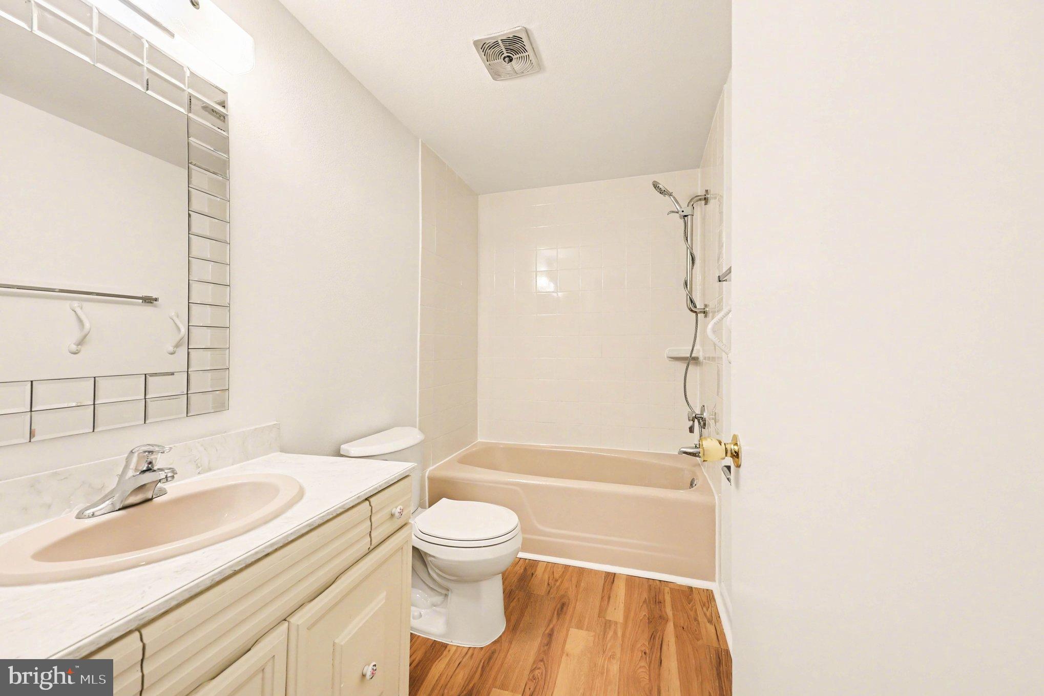 ROSSMOOR LEISURE WORLD - Residential
