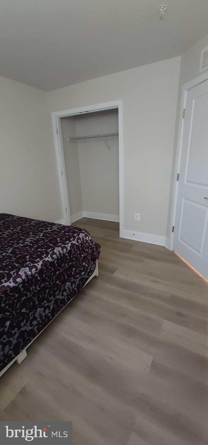 TANYARD SHORES - Residential Lease