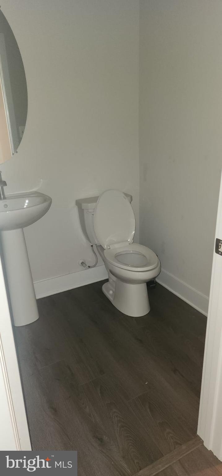 TANYARD SHORES - Residential Lease