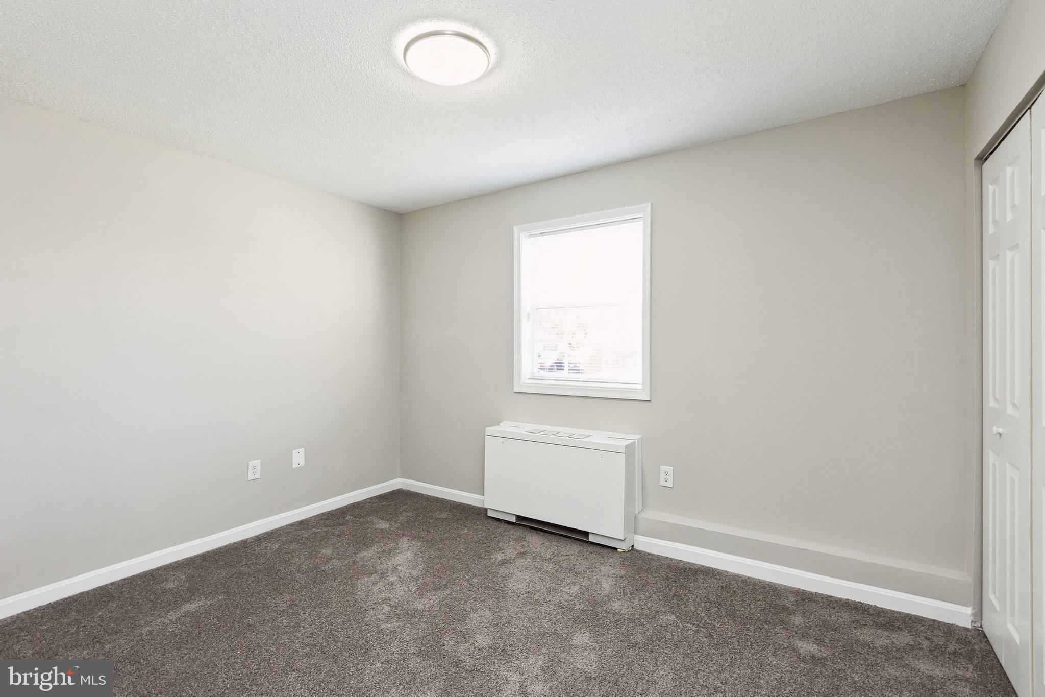 MONTPELIER VILLAGE - Residential