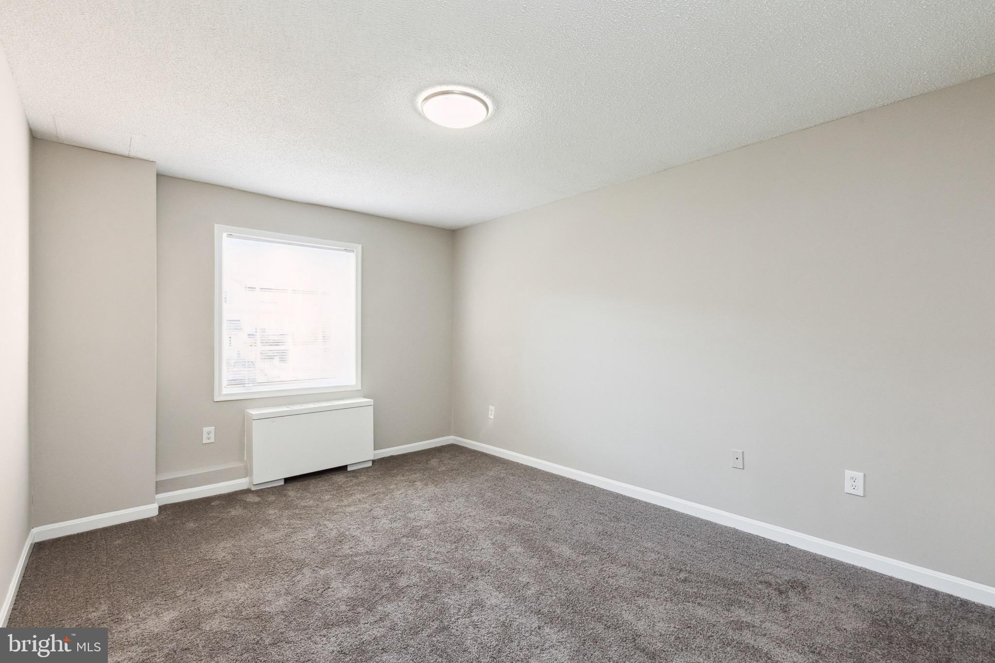 MONTPELIER VILLAGE - Residential