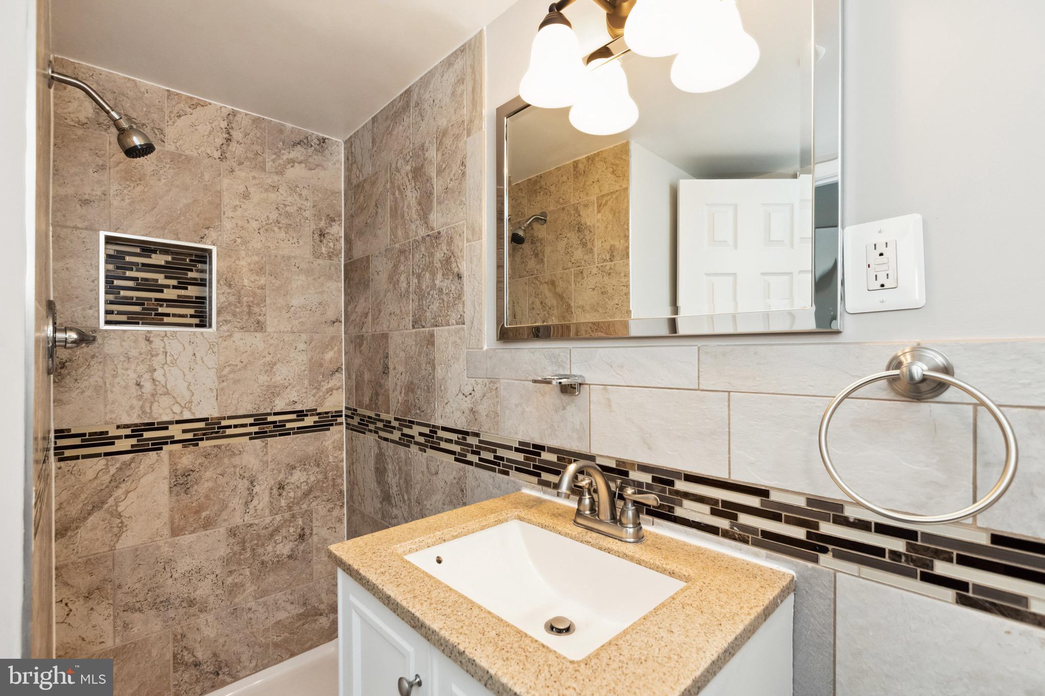 MONTPELIER VILLAGE - Residential