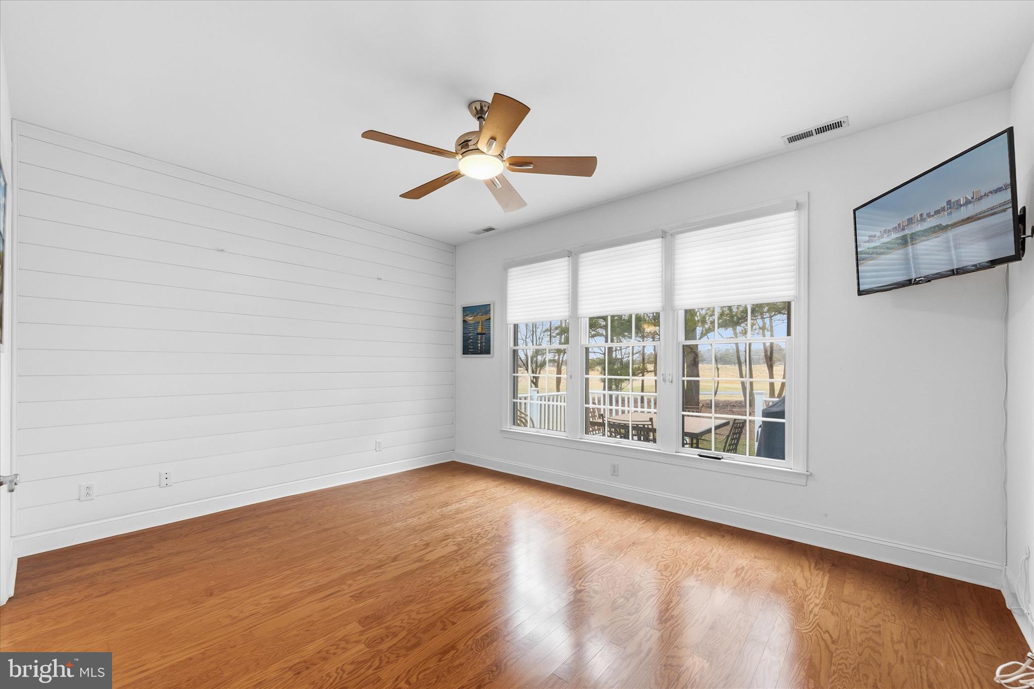 BEAR TRAP - Residential