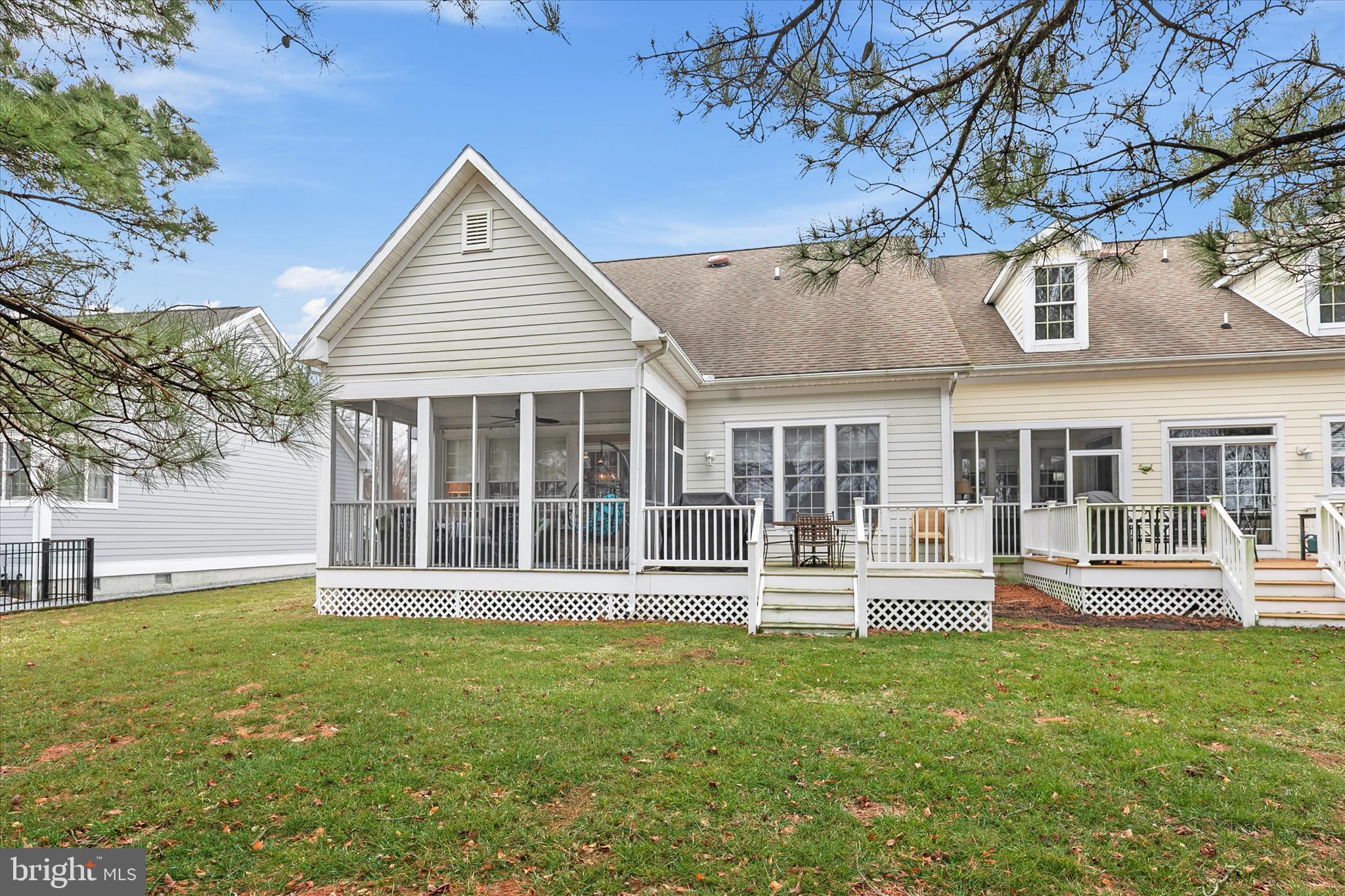 BEAR TRAP - Residential