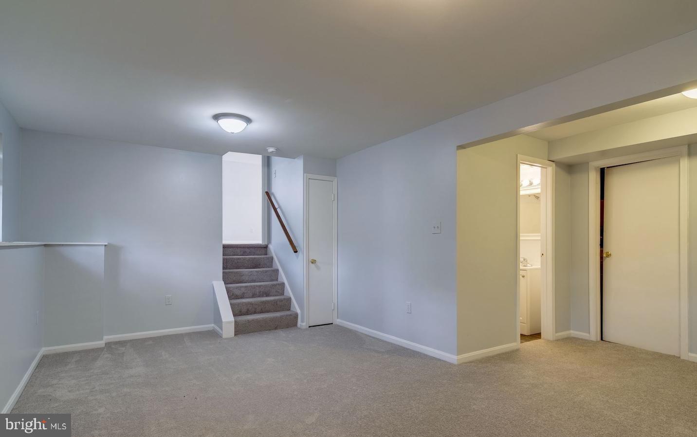 GREEN HILLS - Residential