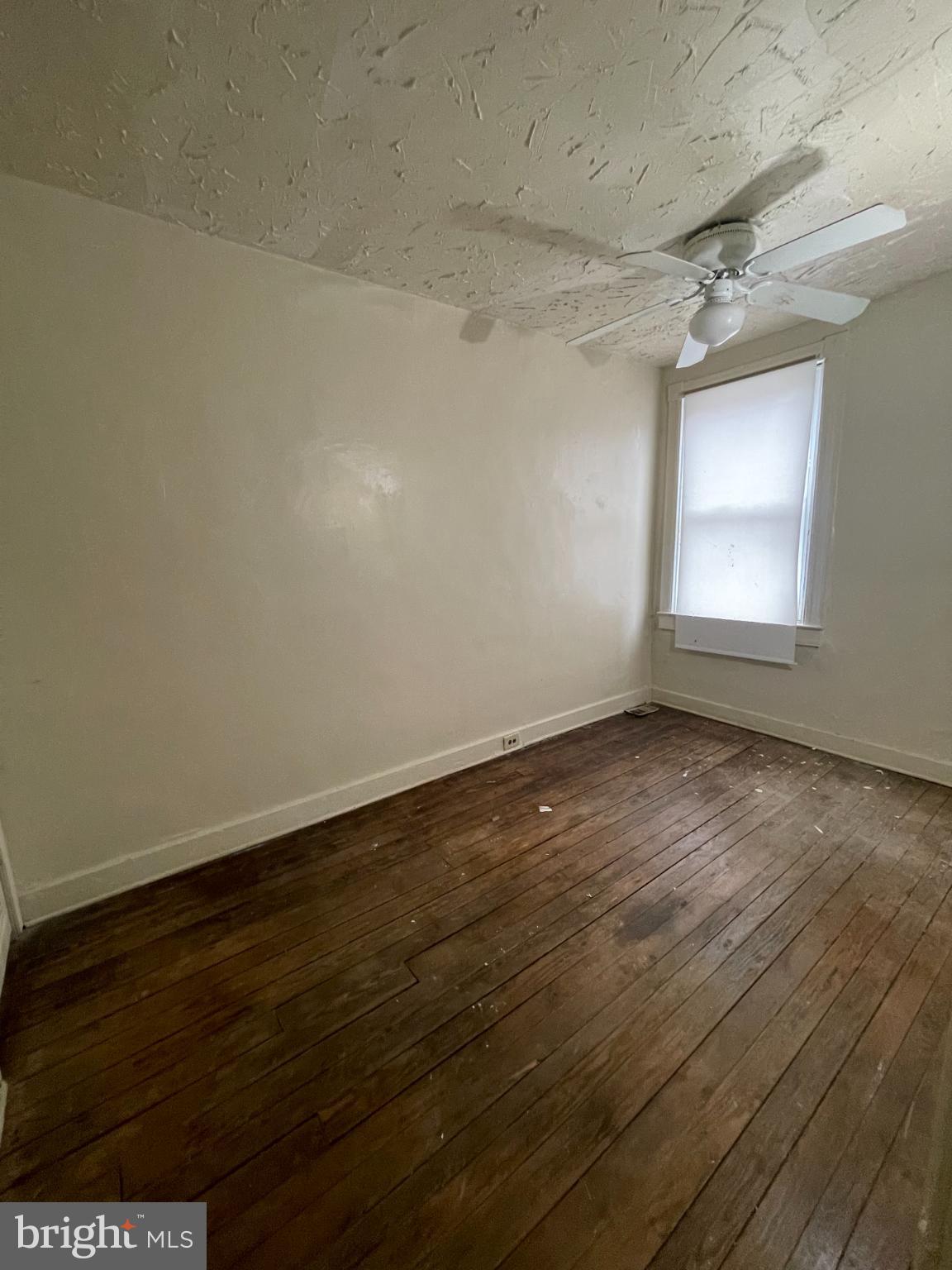 SANDTOWN-WINCHESTER - Residential