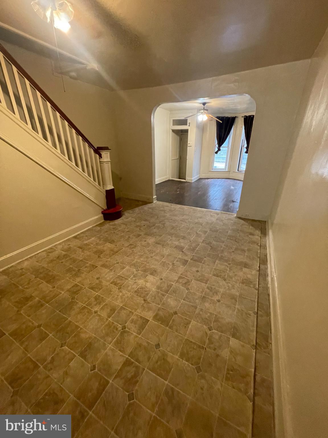 SANDTOWN-WINCHESTER - Residential