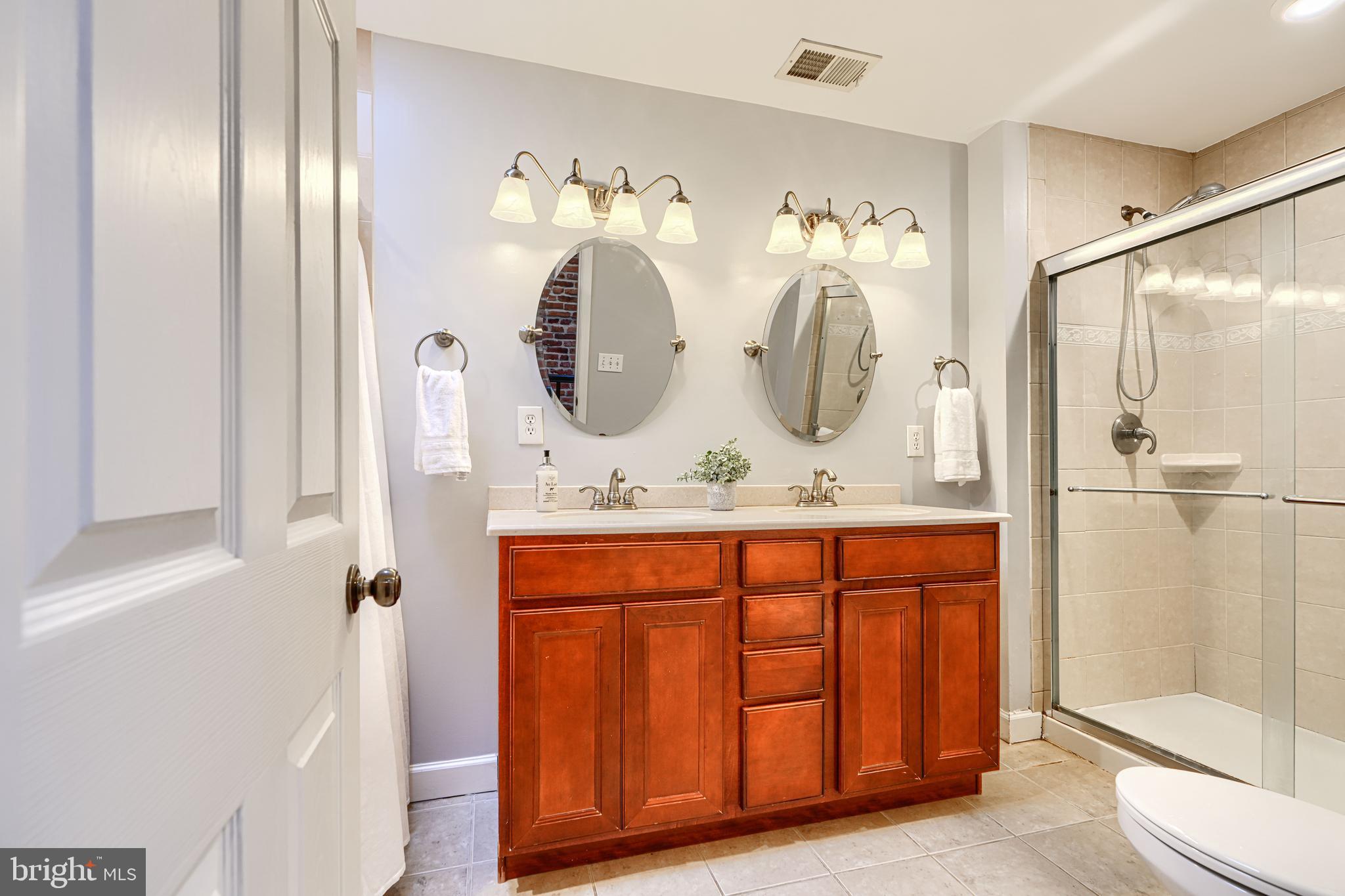 PATTERSON PARK - Residential Lease