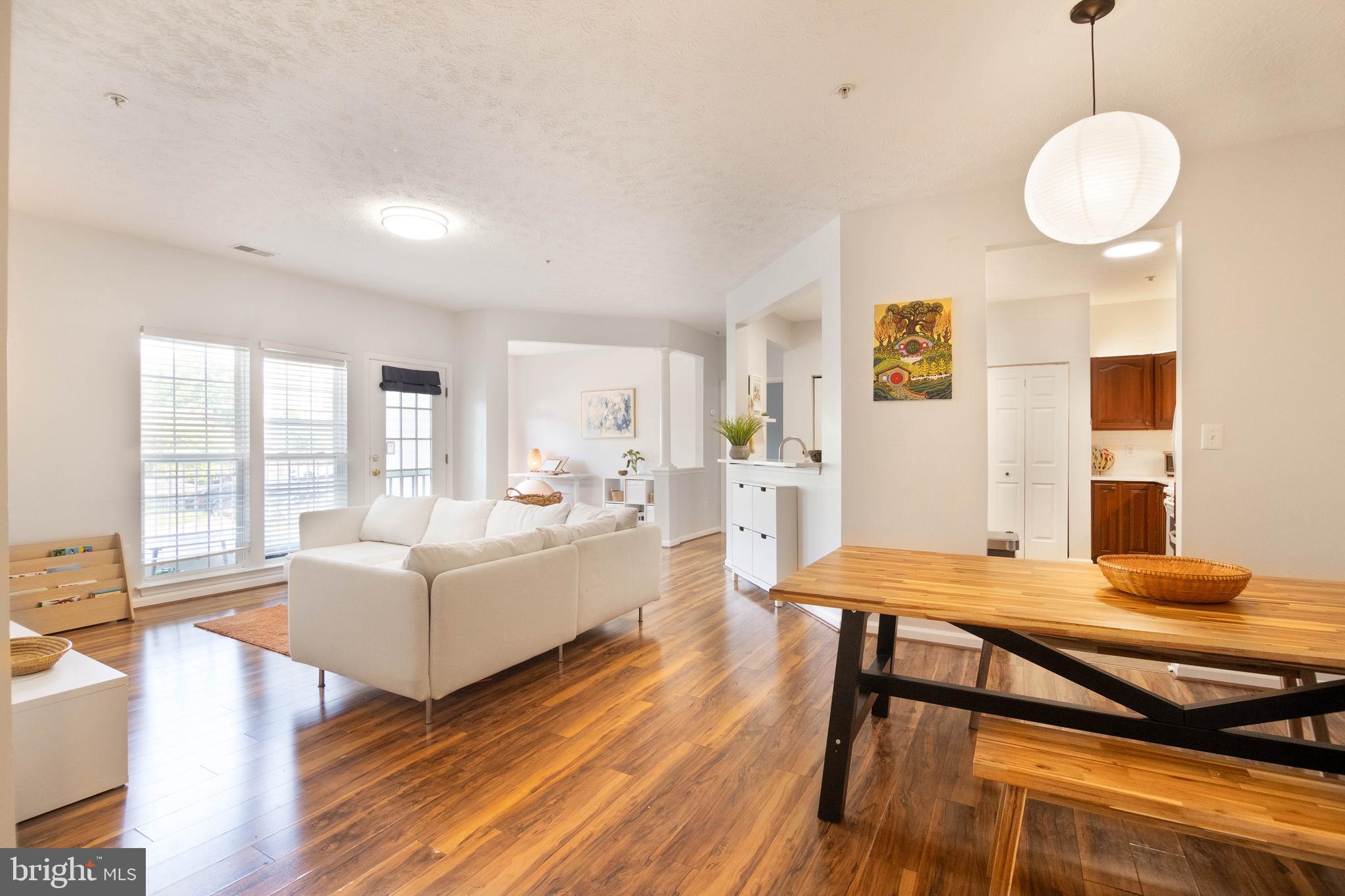 2400 CHESTNUT TERRACE COURT 201