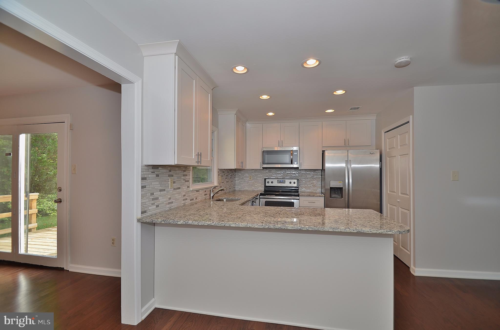 RAMBLING HILLS - Residential