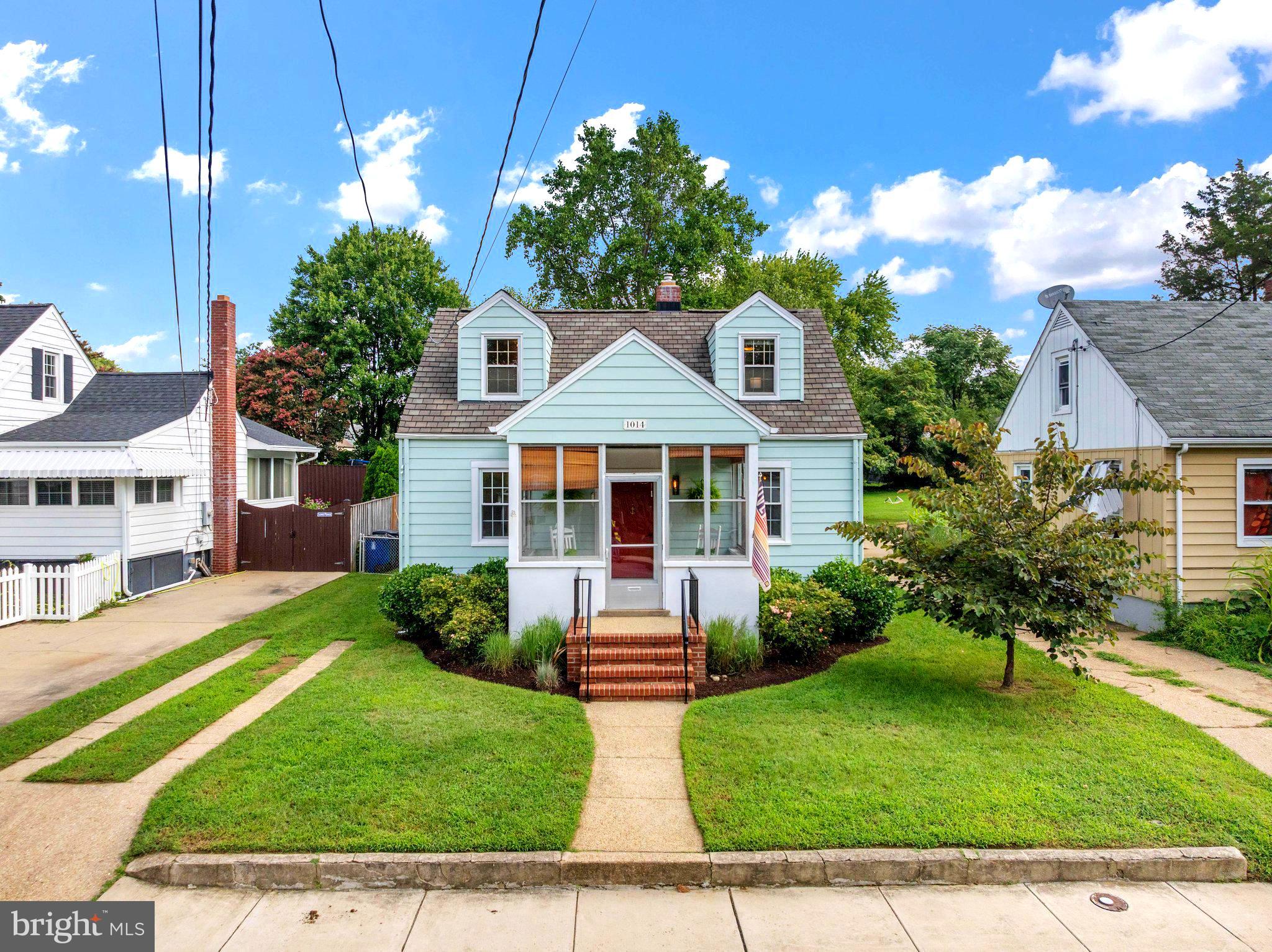 1014 VAN BUREN STREET