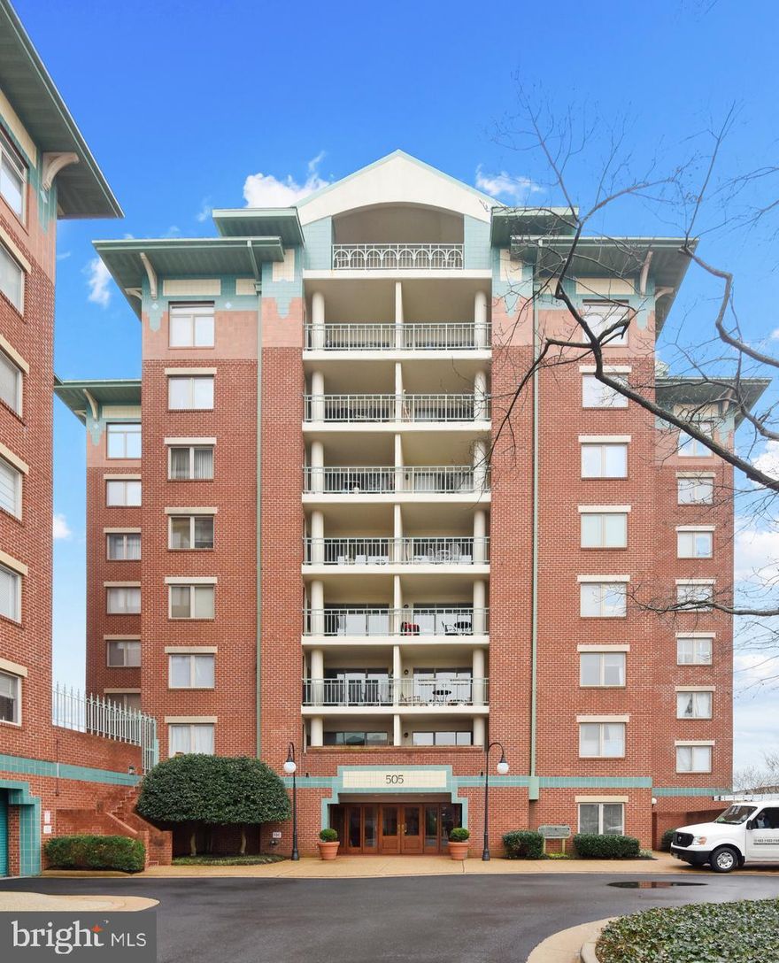 This bright two bedroom Colecroft Station condo has new flooring and fresh neutral paint, a pass through from the kitchen to dining area, a washer and dryer in the unit and one parking space.  With the Braddock Road metro right across the street, you can park your car and save on gas.  Great location within the building overlooking treed courtyard as well as a great location in Old Town just 5 blocks from the fun of King Street and just a block to Lena's at the edge of Del Ray.