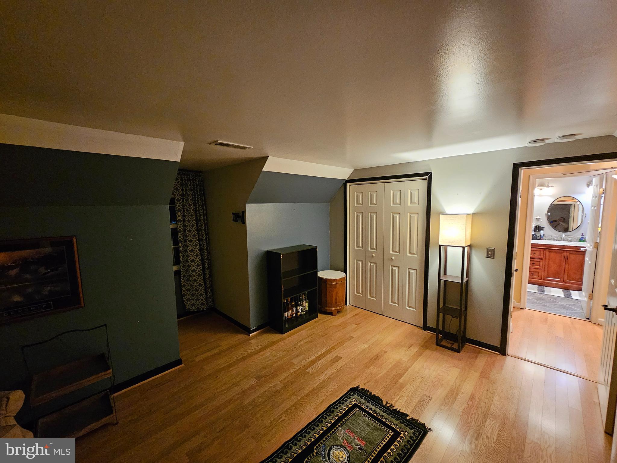 APPLE LANE - Residential