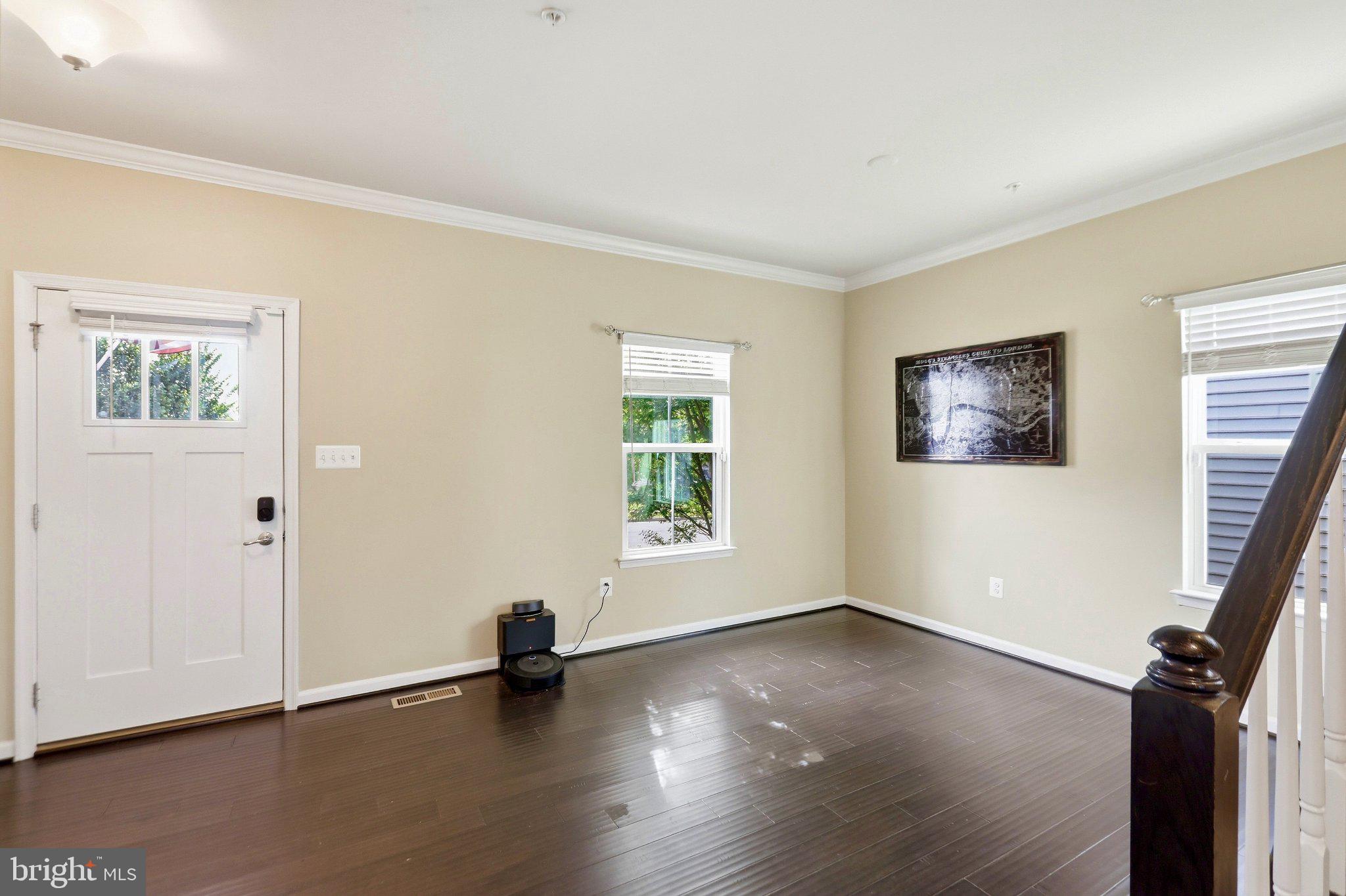 1221 LONG FARM