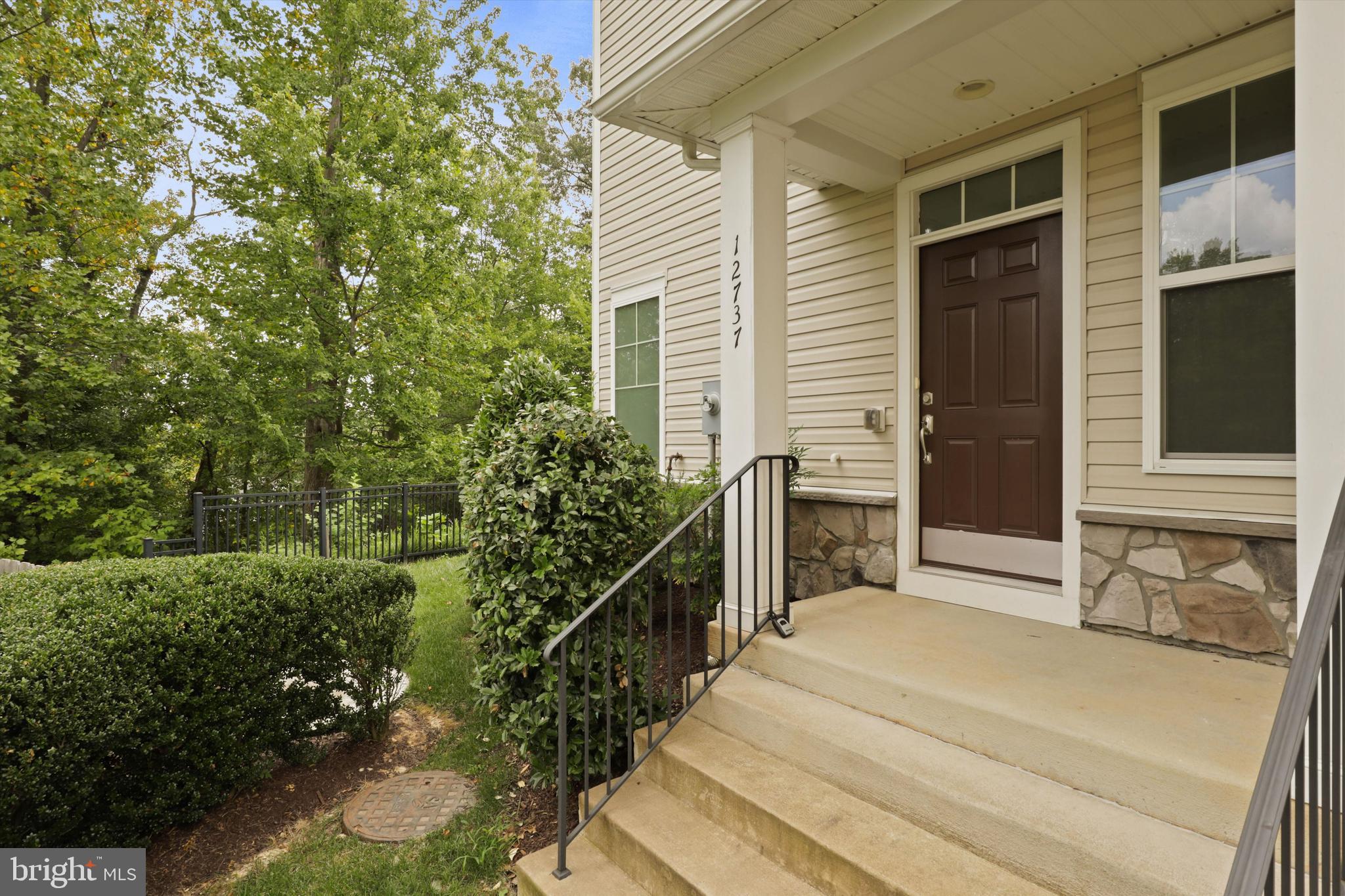 POTOMAC CREST - Residential Lease