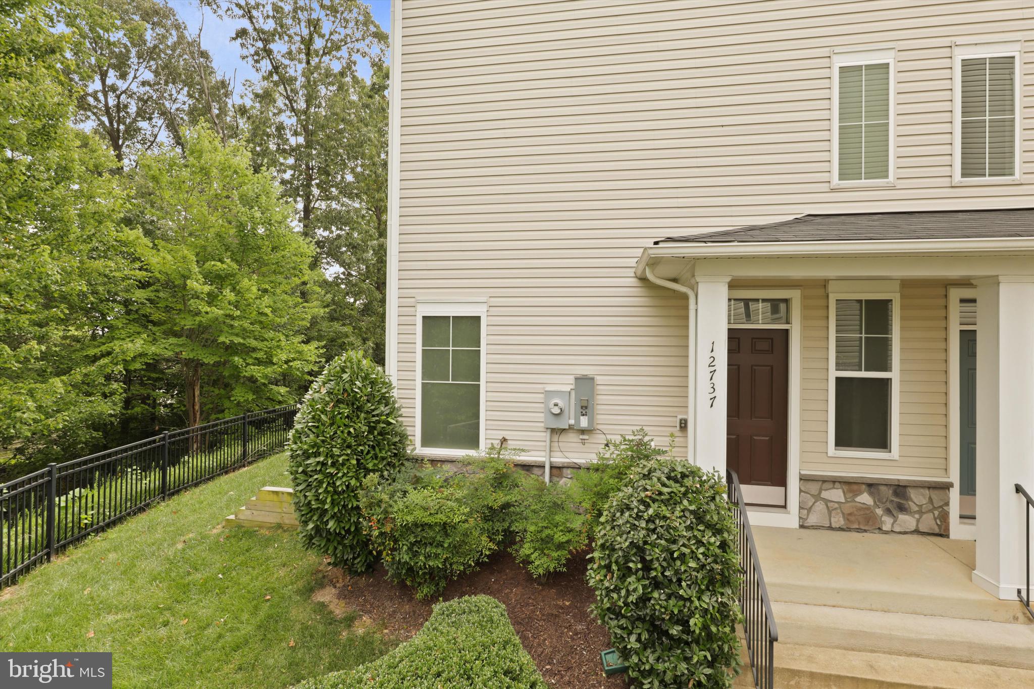 POTOMAC CREST - Residential Lease