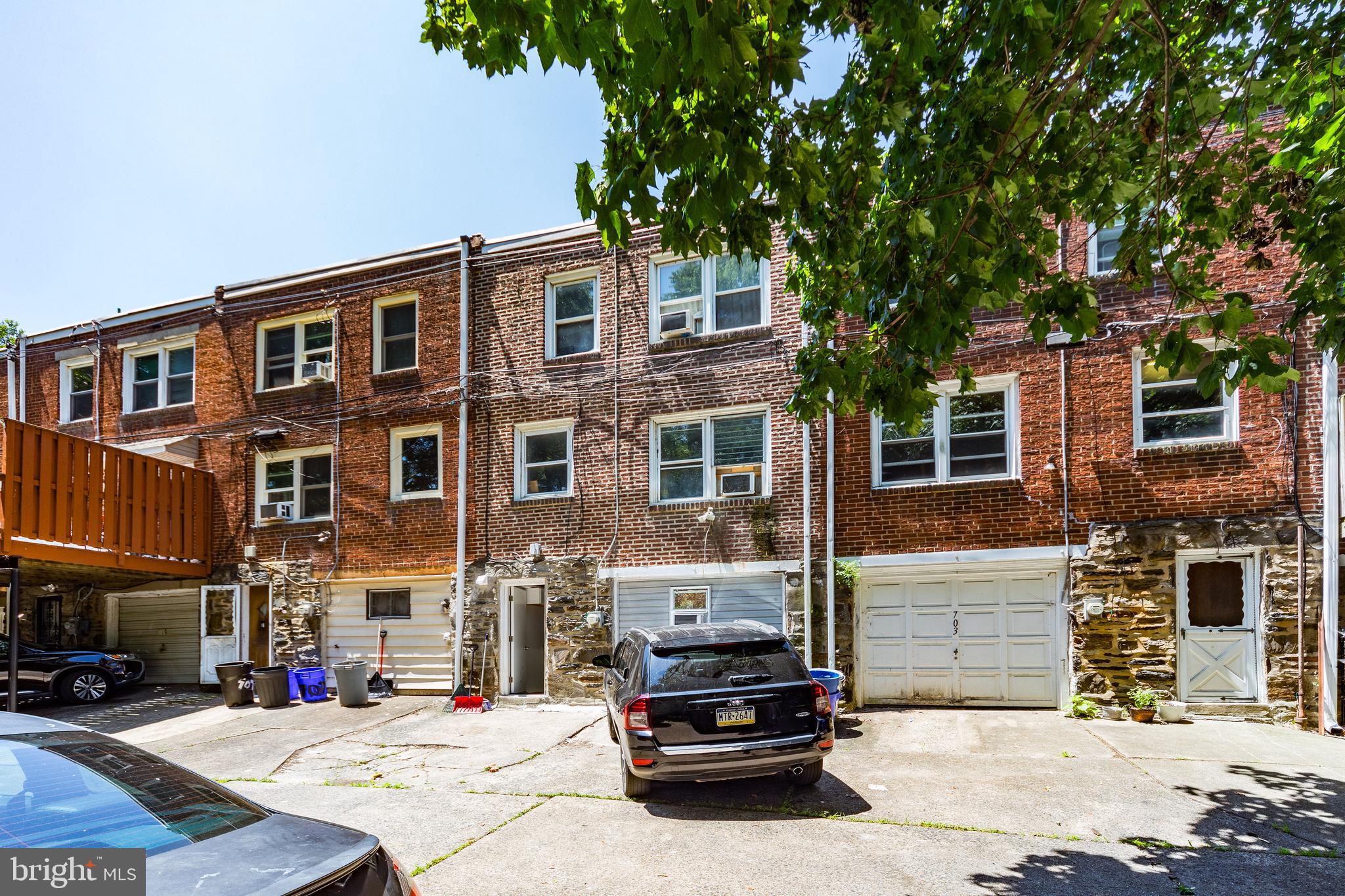 WALNUT PARK - Residential