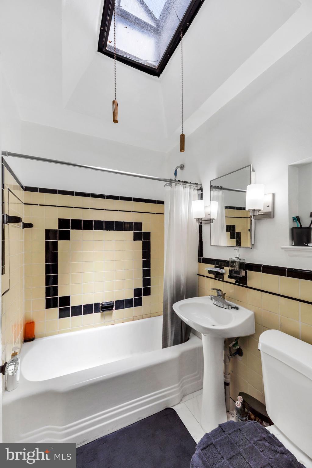 WALNUT PARK - Residential