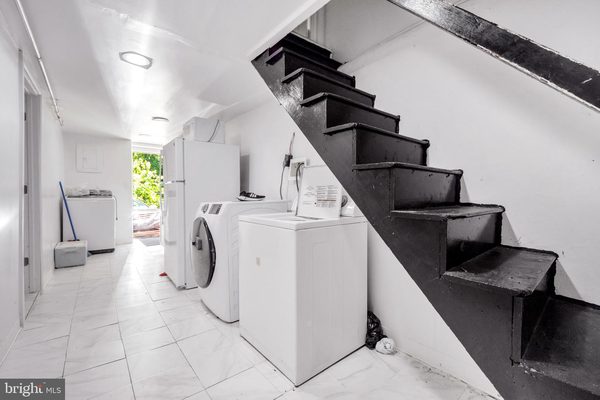 WALNUT PARK - Residential