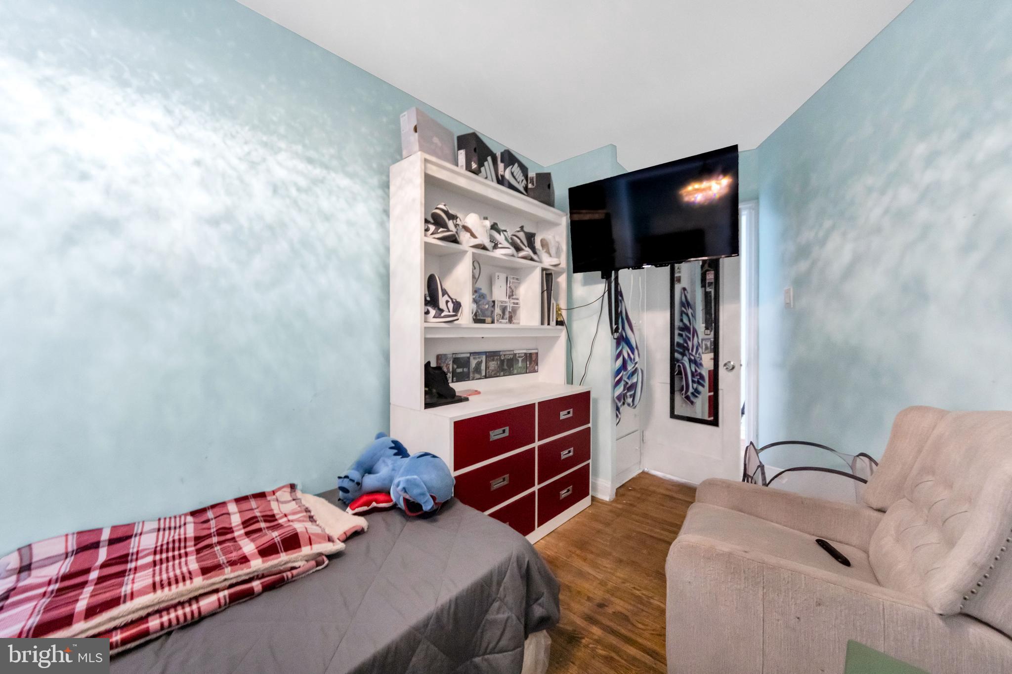 WALNUT PARK - Residential