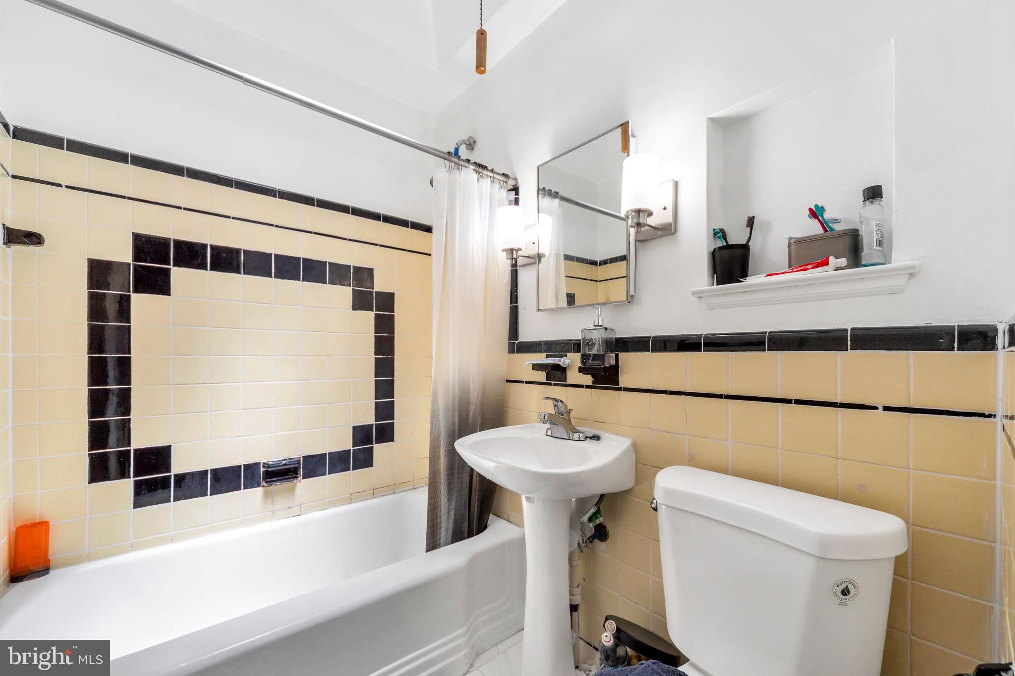 WALNUT PARK - Residential