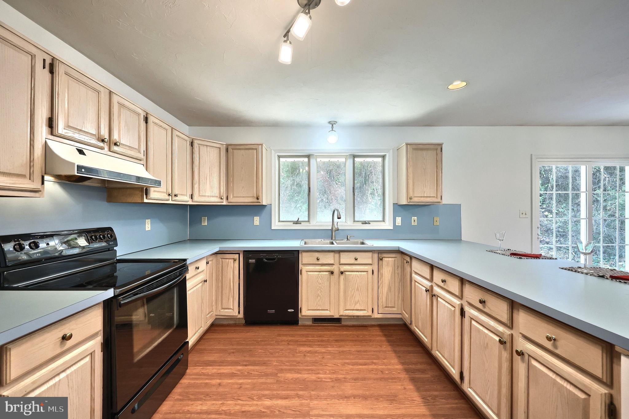 GRANDVIEW - Residential