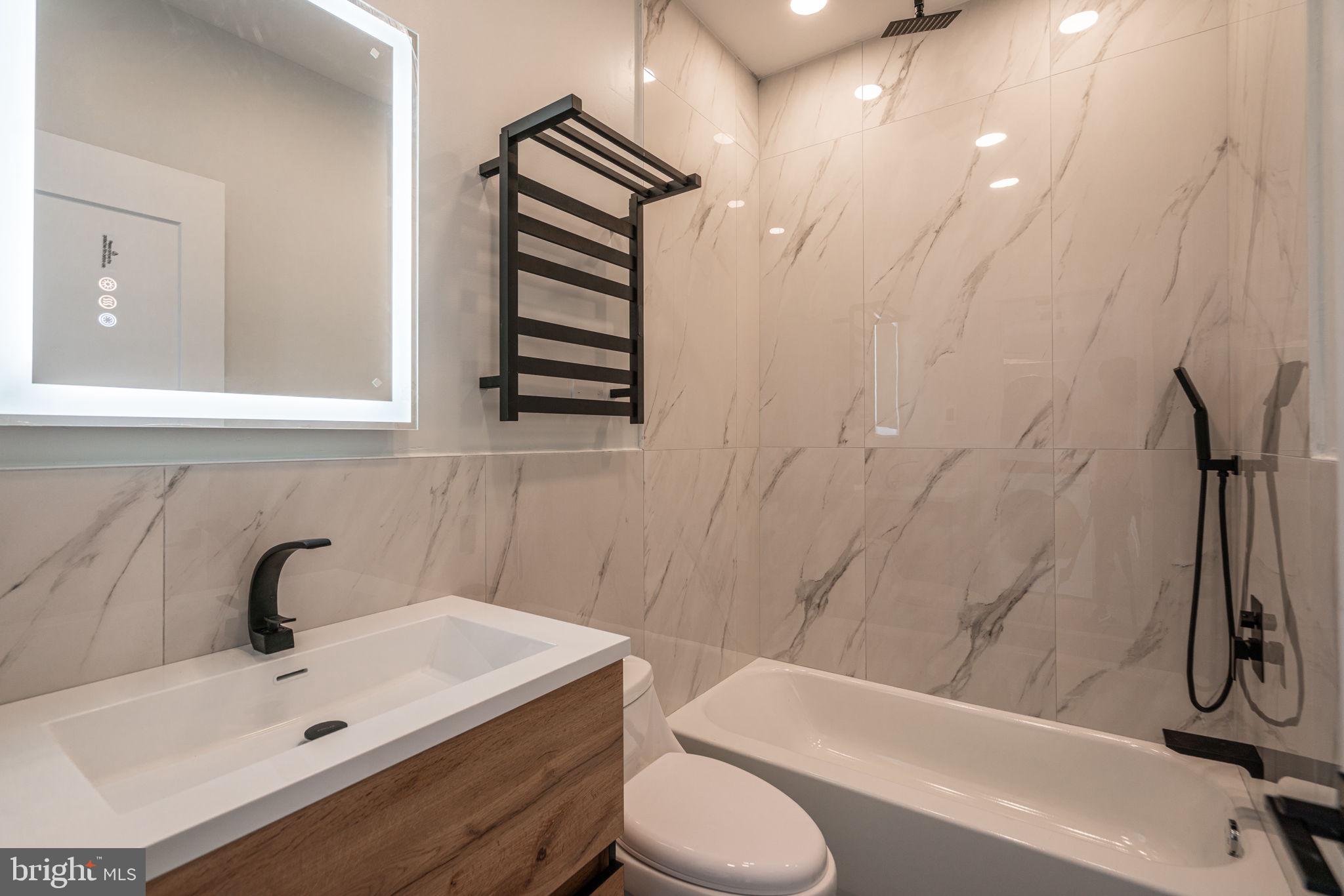 WEST KENSINGTON - Residential Lease