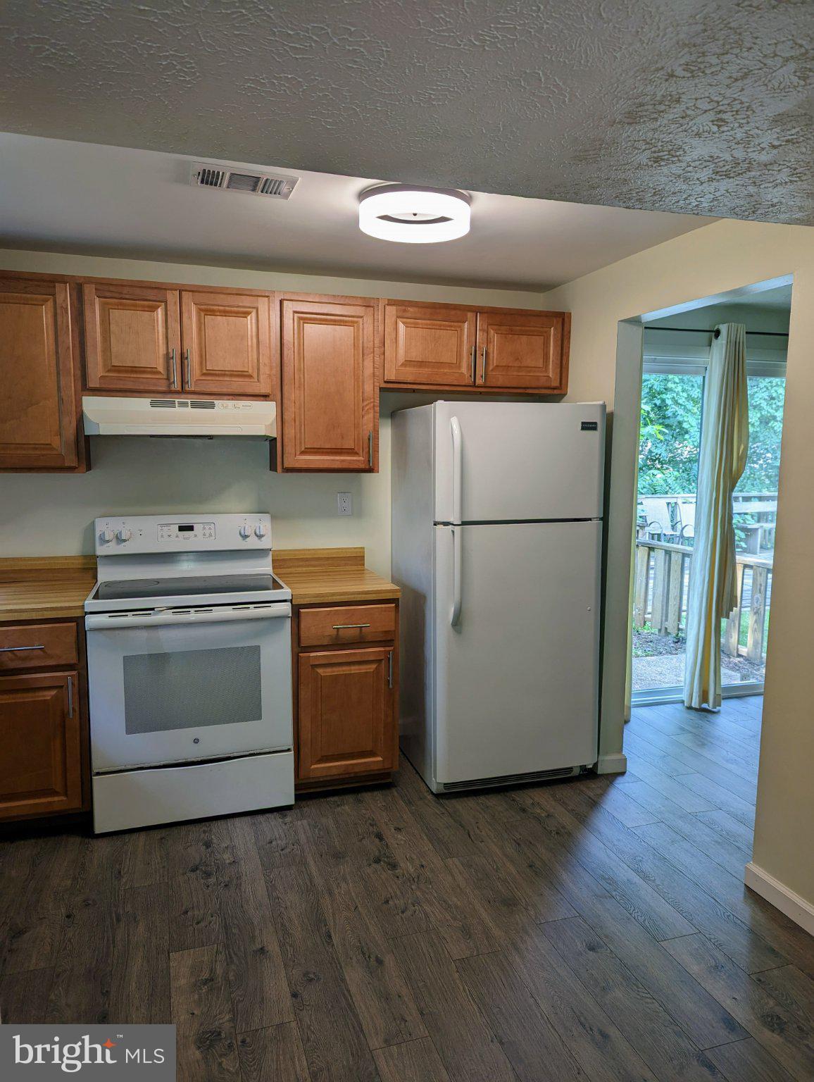 1317 OLD PINE COURT