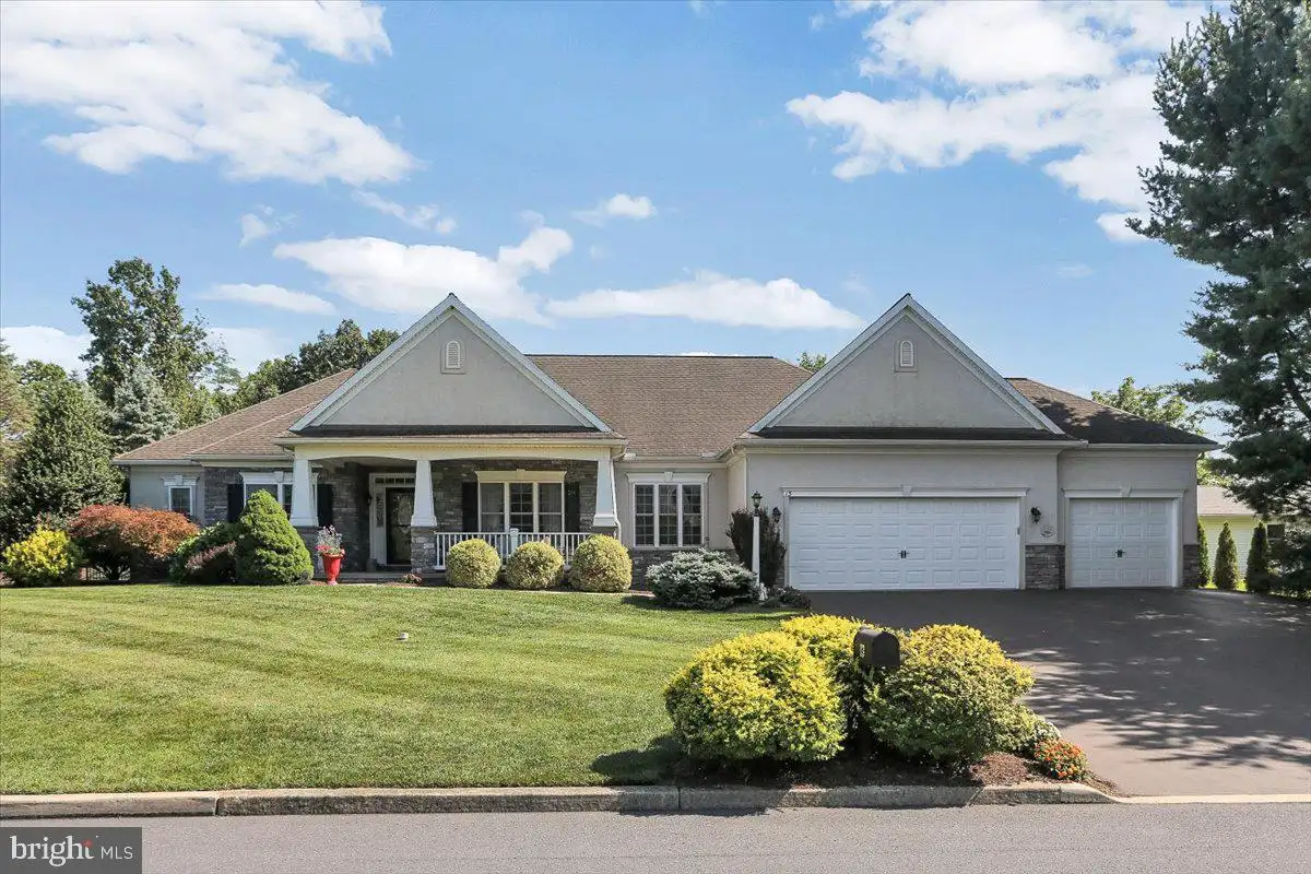 13 Springdale Way, Mechanicsburg, PA, 17050