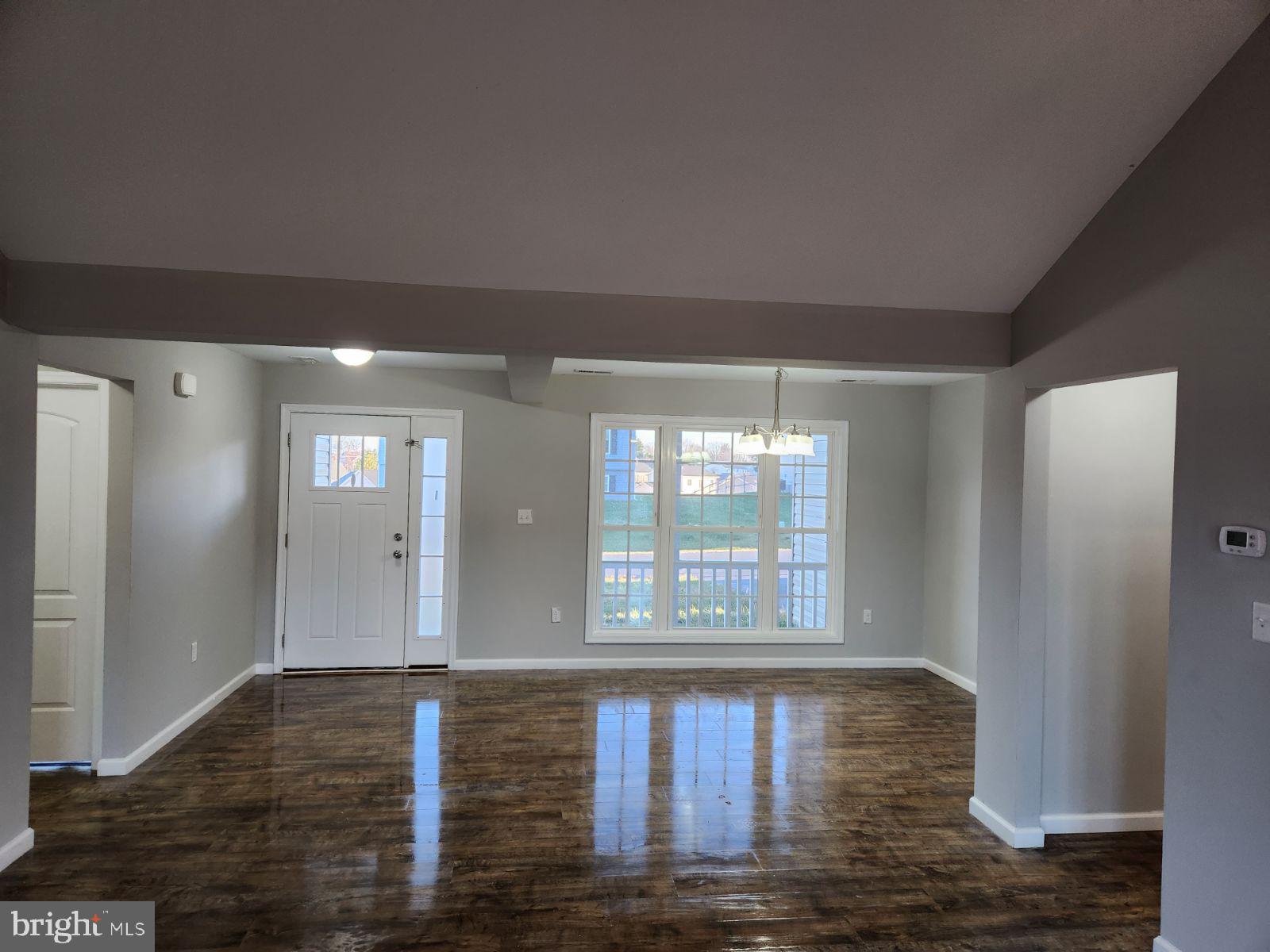 PEBBLE RIDGE - Residential Lease