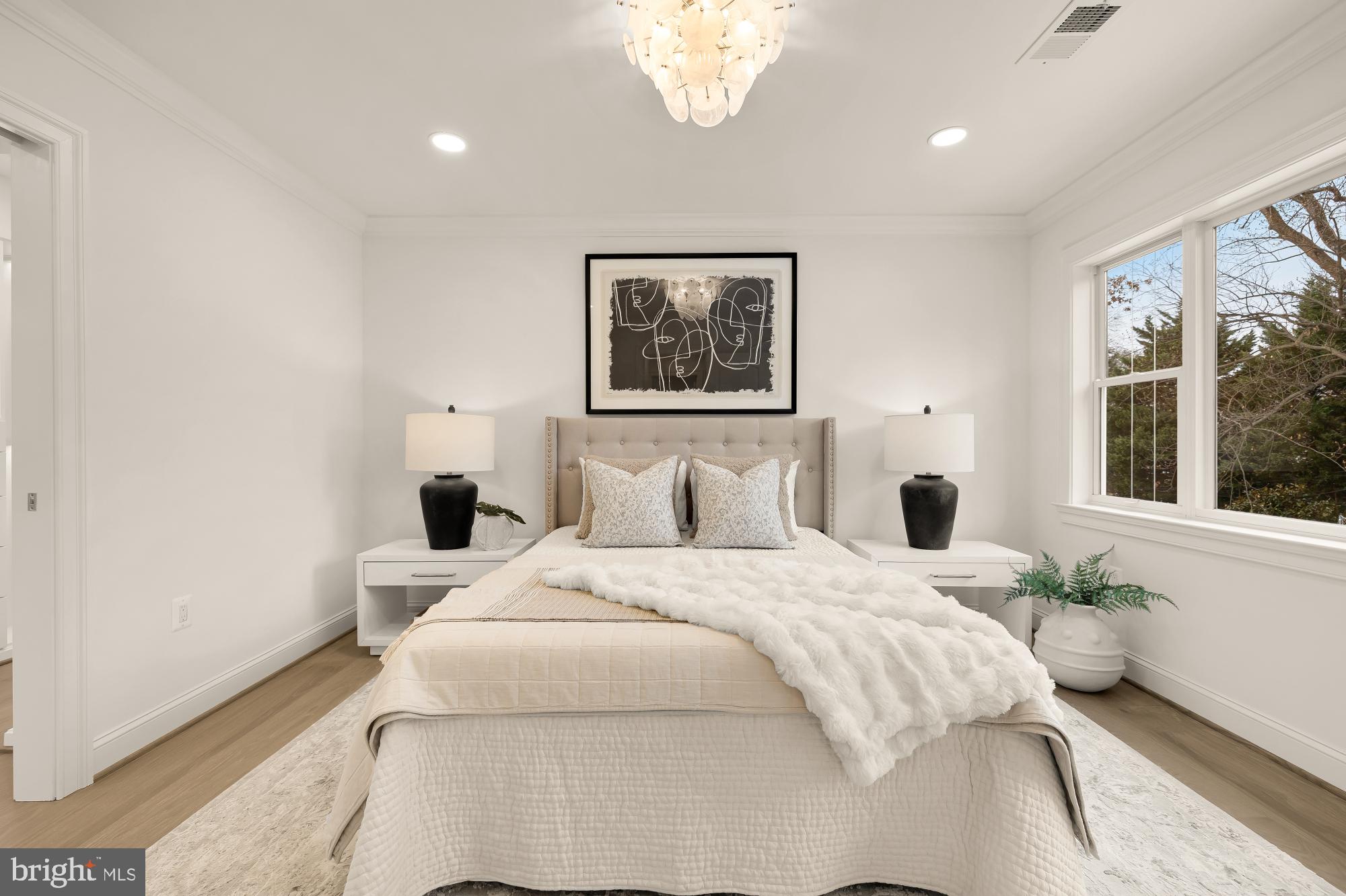 SPRING VALLEY - Residential