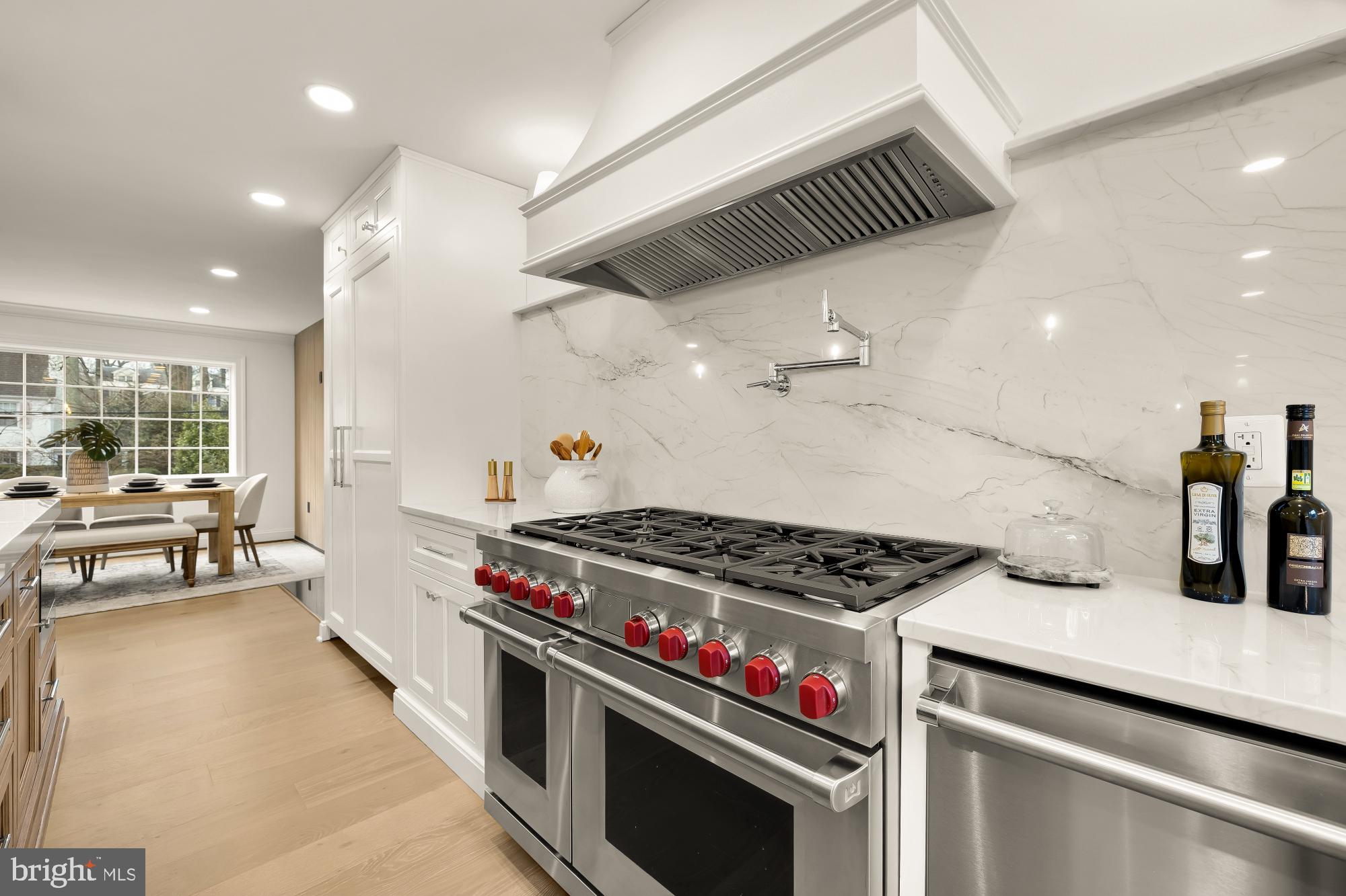 SPRING VALLEY - Residential