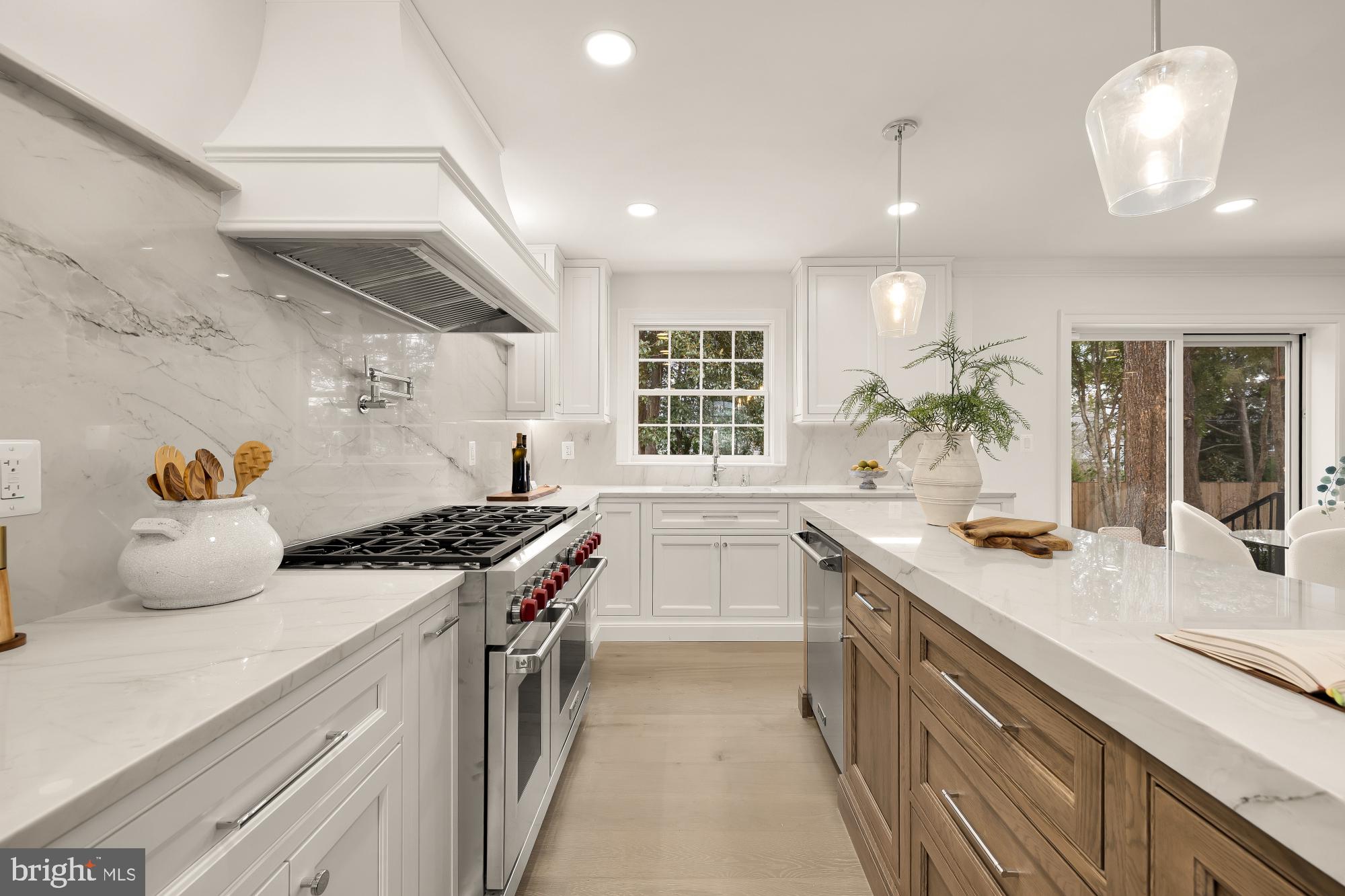 SPRING VALLEY - Residential
