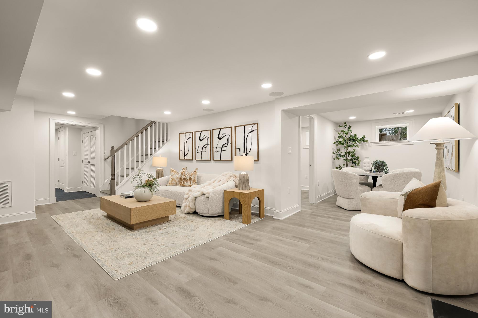 SPRING VALLEY - Residential
