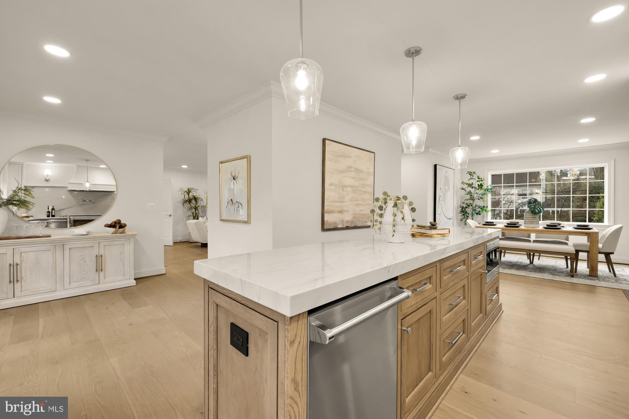 SPRING VALLEY - Residential