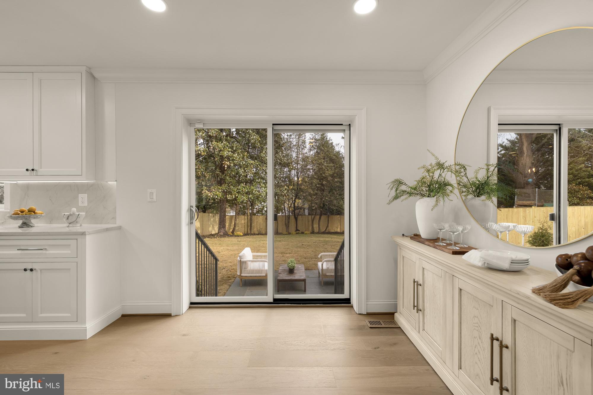 SPRING VALLEY - Residential