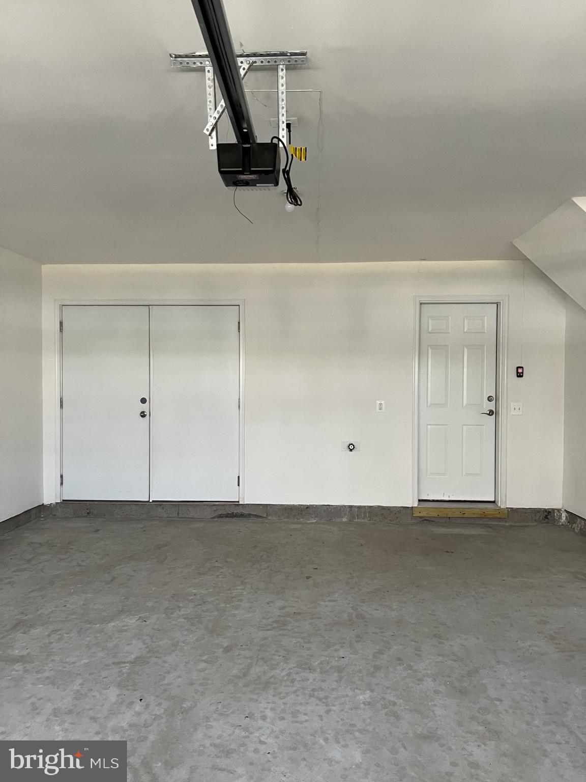 BLACKBURN - Residential Lease