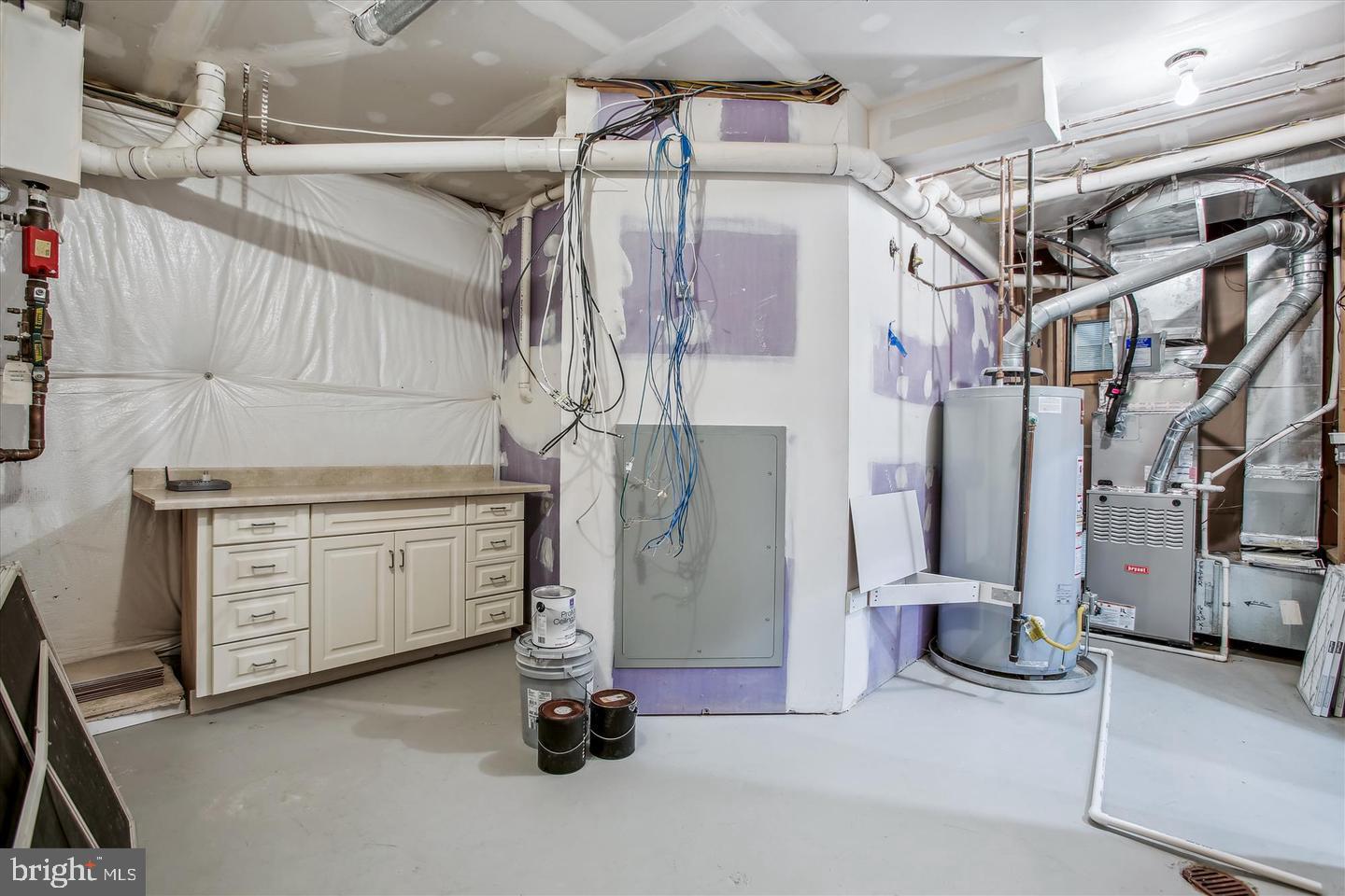 LYON HILL - Residential