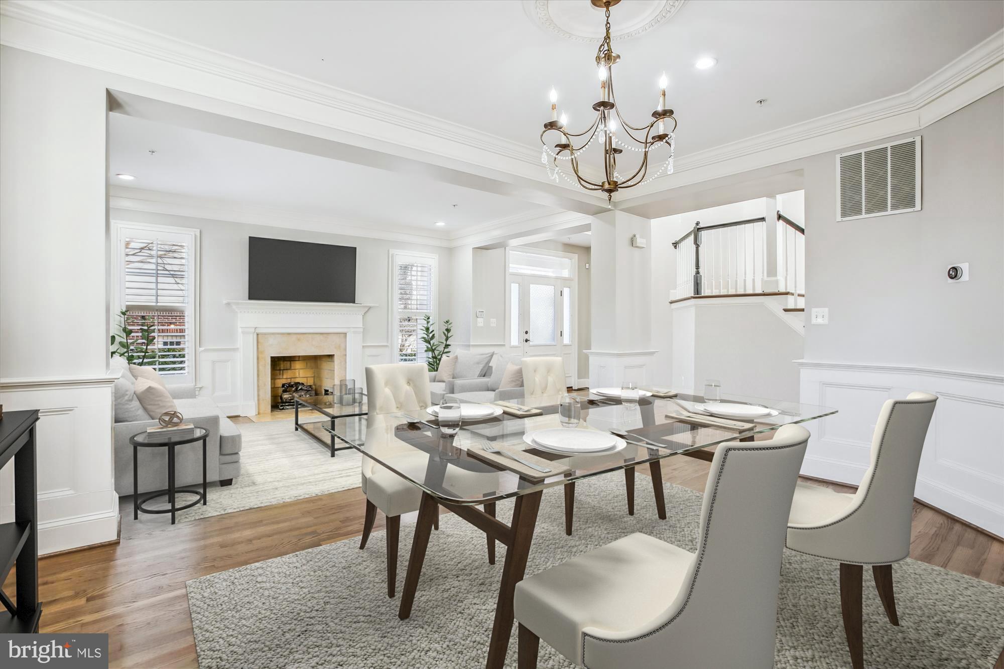 LYON HILL - Residential