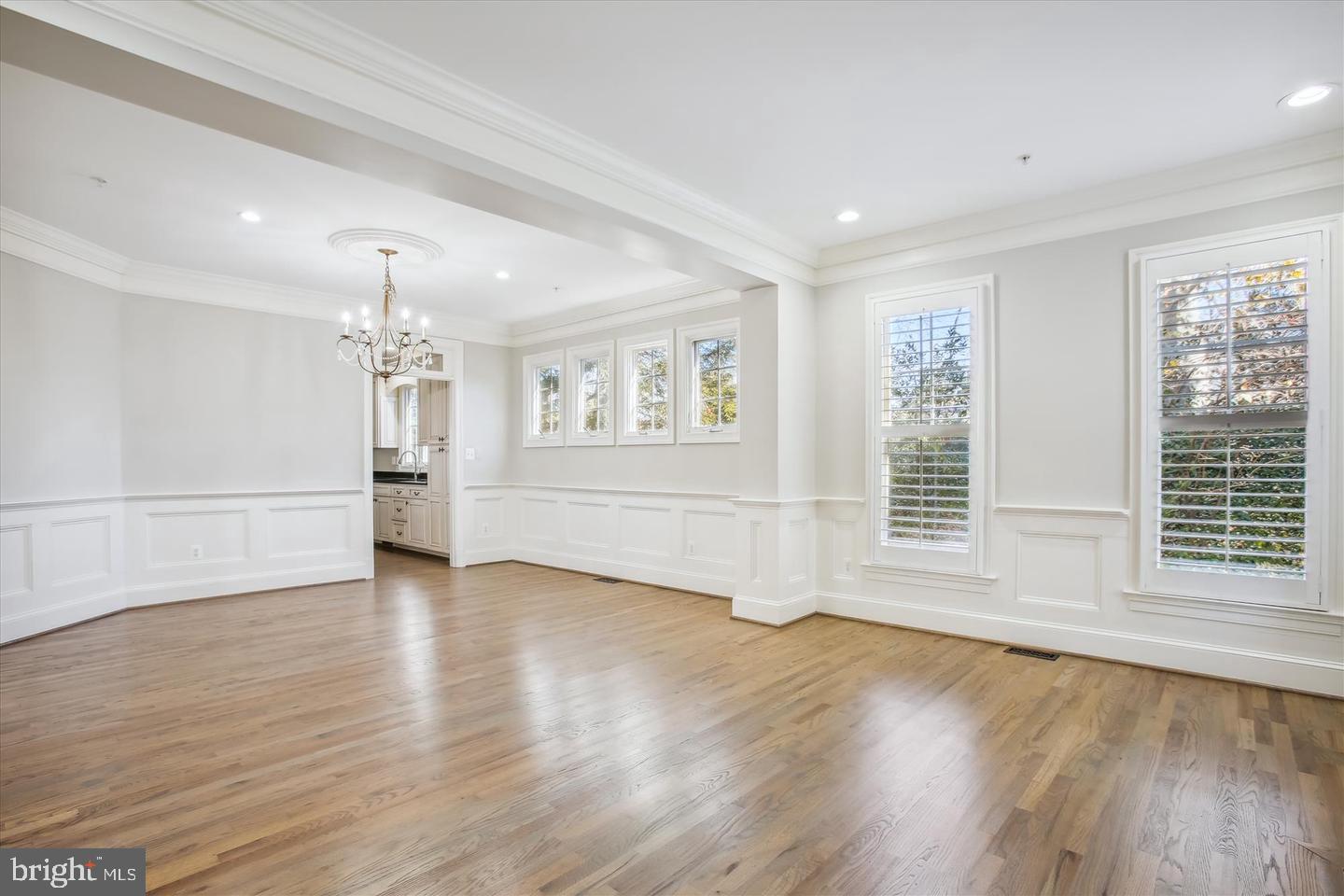 LYON HILL - Residential