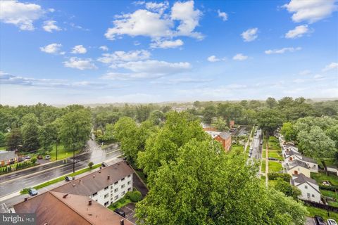 Photo of 3333 University Boulevard W #1102, KENSINGTON, MD 20895 (MLS # MDMC2173358)